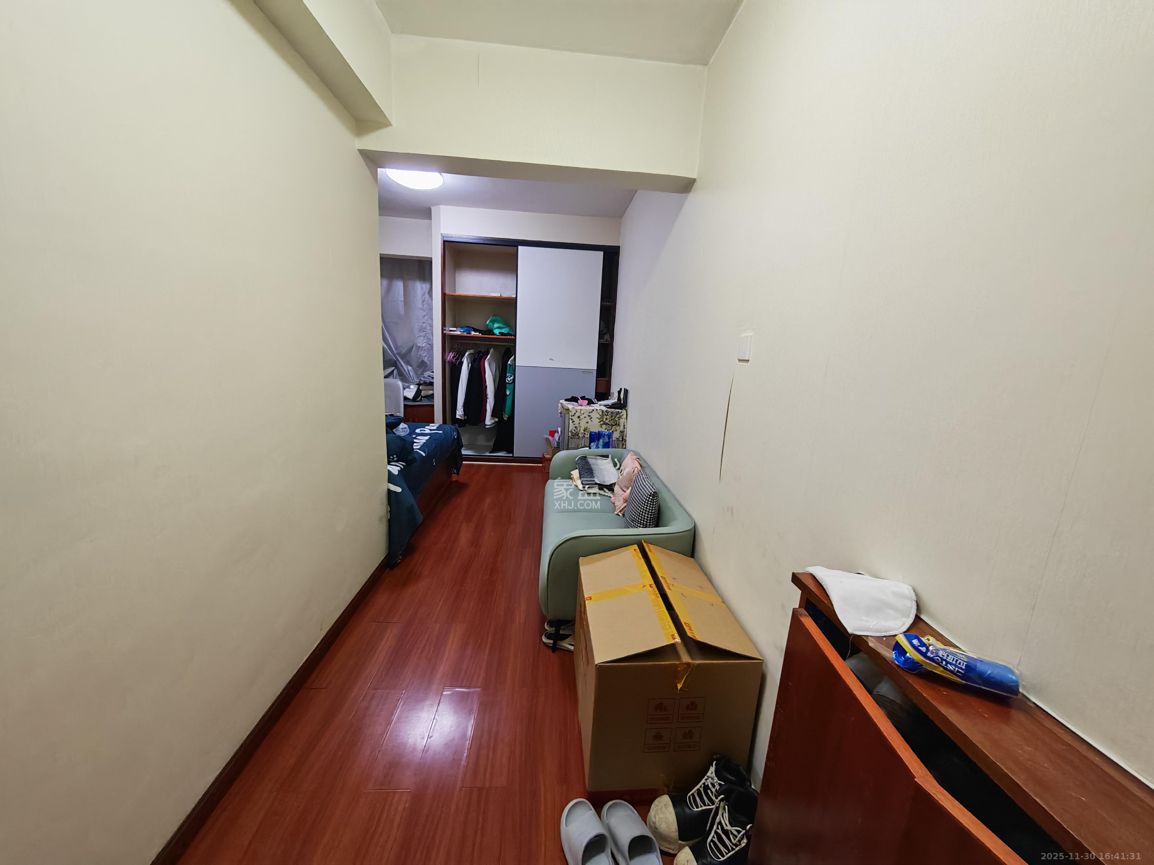 青和上座（上味舫大厦）  1室1厅1卫    1900.0元/月室内图