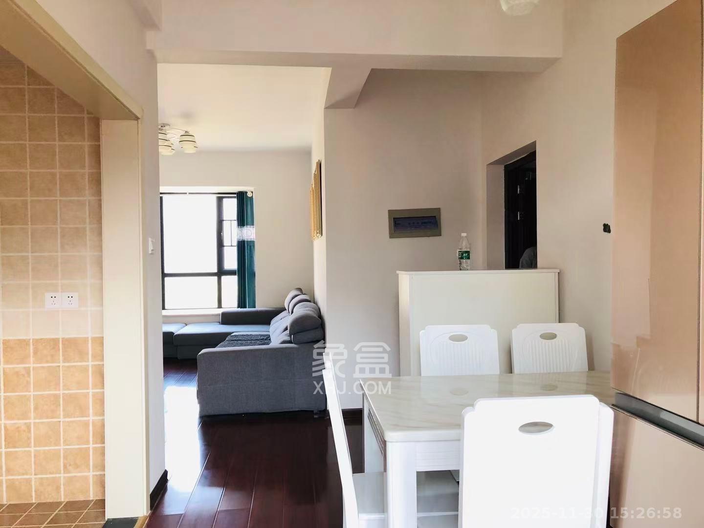 麓谷明珠 2室2厅1卫 2500.0元/月 麓谷明珠 2室2厅1卫 2500.0元/月室内图