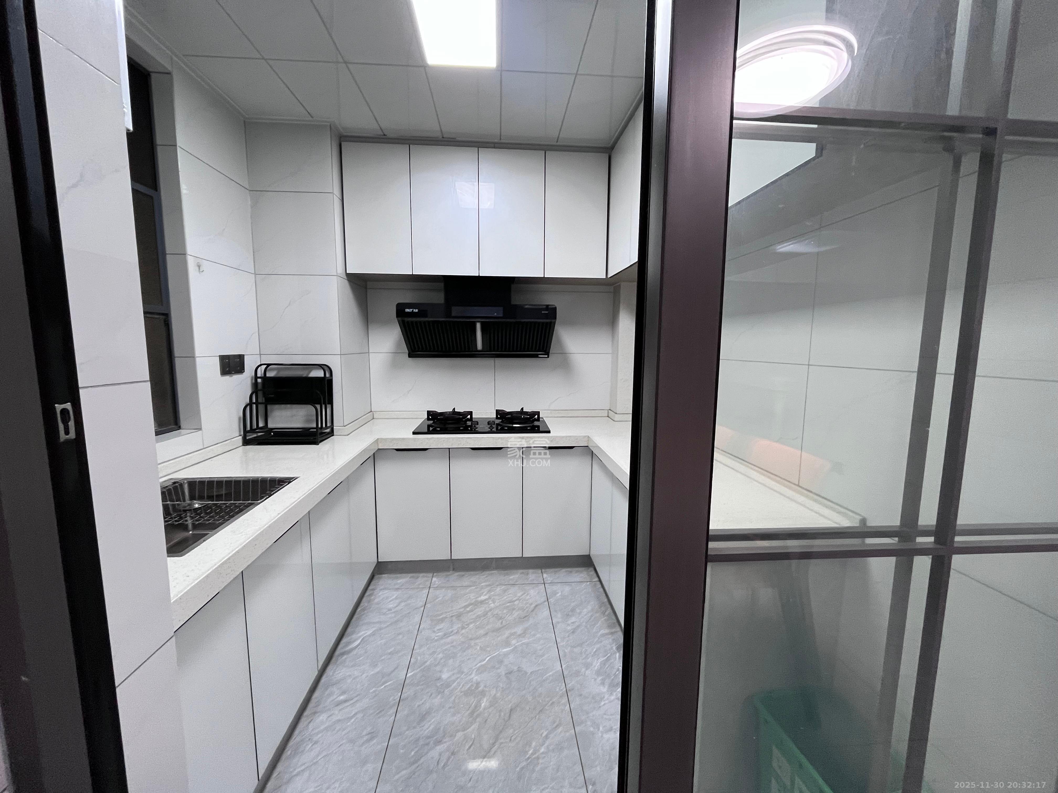 桥头家园二期（桥头家苑二期）  2室2厅1卫    1800.0元/月室内图