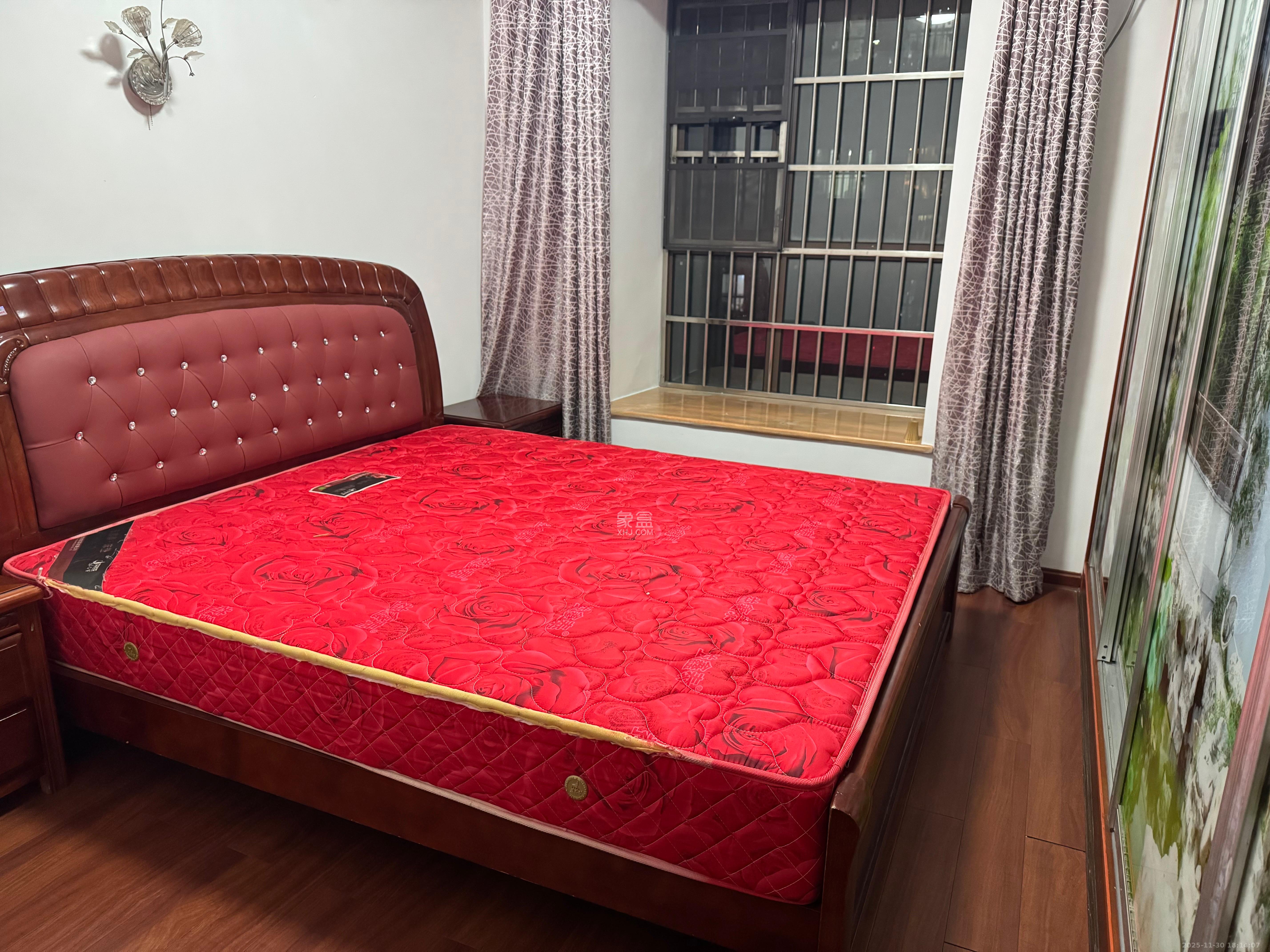 水岸世景 1室1厅1卫 1700.0元/月 水岸世景 1室1厅1卫 1700.0元/月室内图