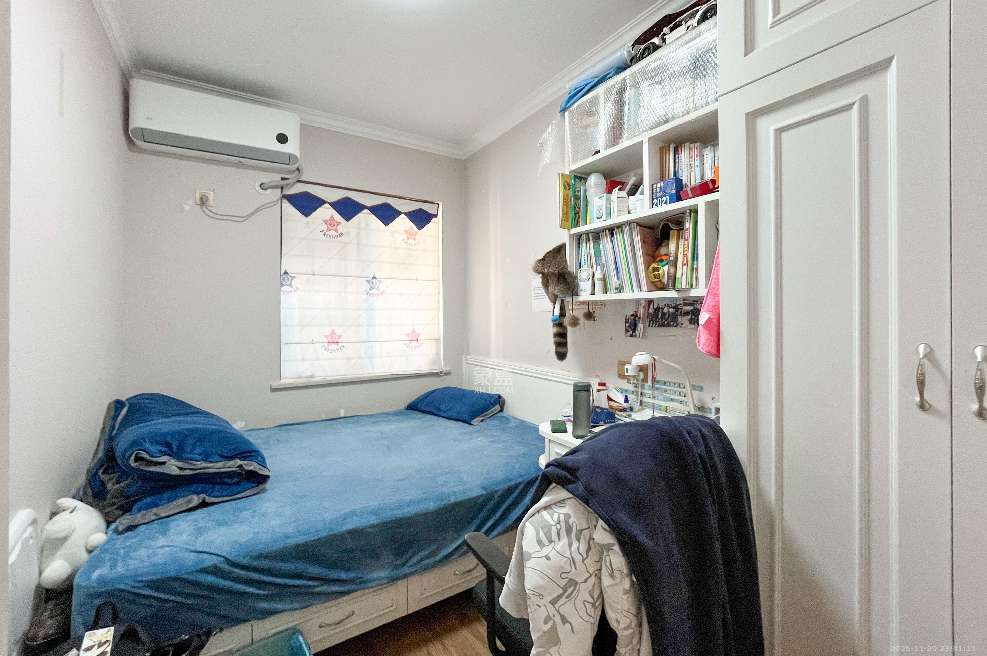 中海梅溪湖壹号  3室2厅1卫    165.0万其他