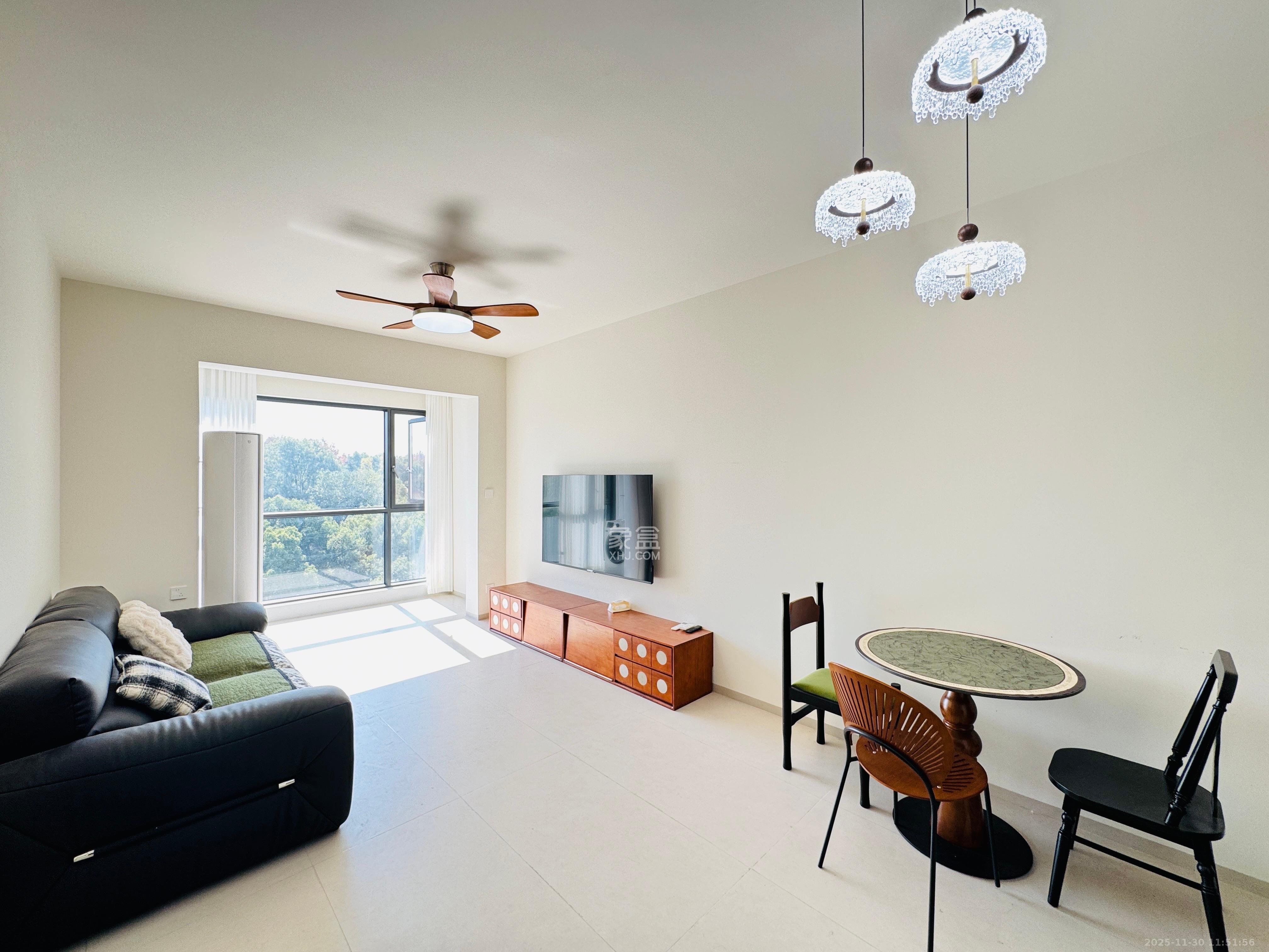 湖湘时代名邸公园壹号 2室2厅1卫 2400.0元/月 湖湘时代名邸公园壹号 2室2厅1卫 2400.0元/月室内图