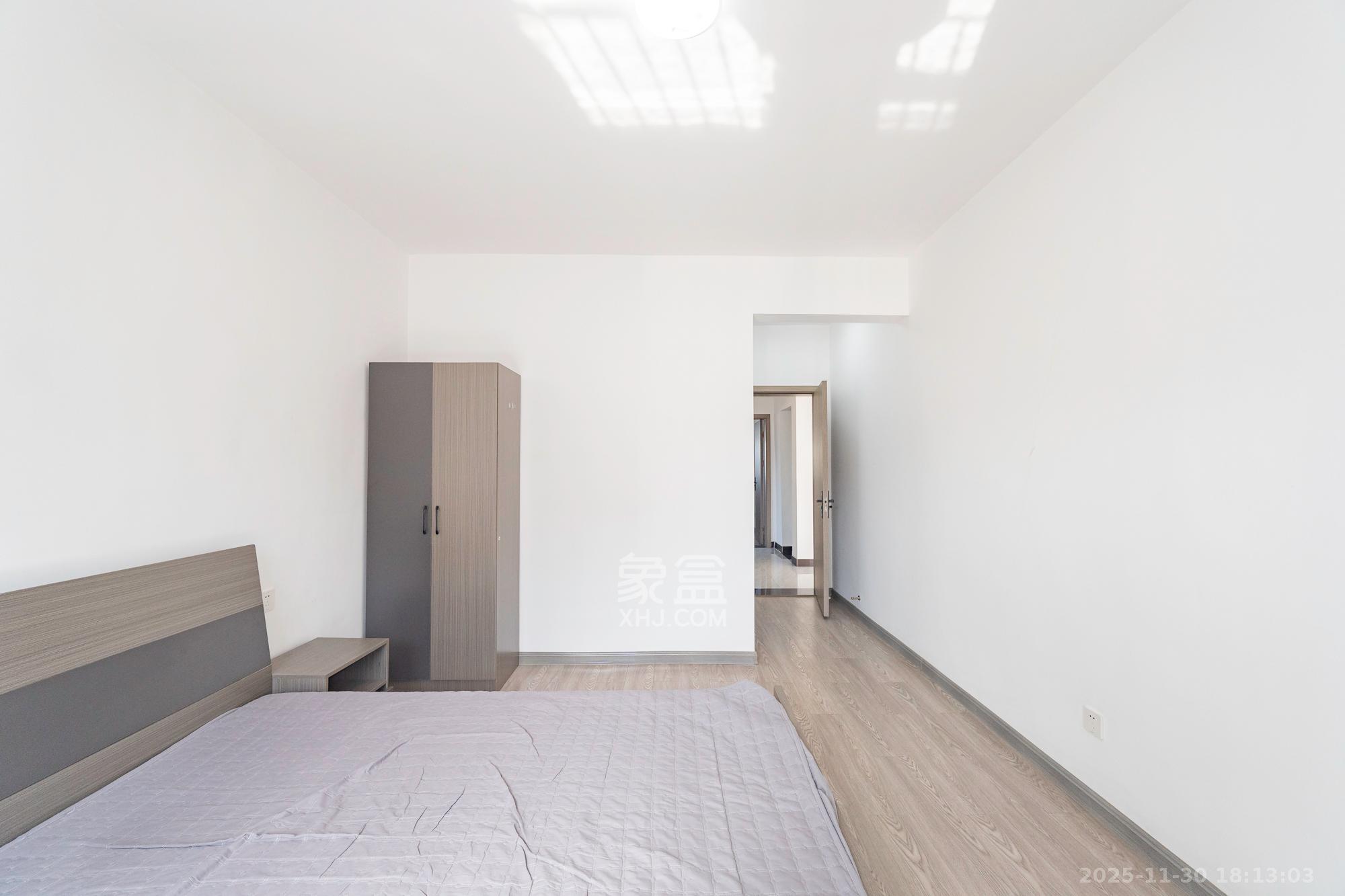 金广星苑 3室2厅2卫 83.0万 金广星苑 3室2厅2卫 83.0万卧室