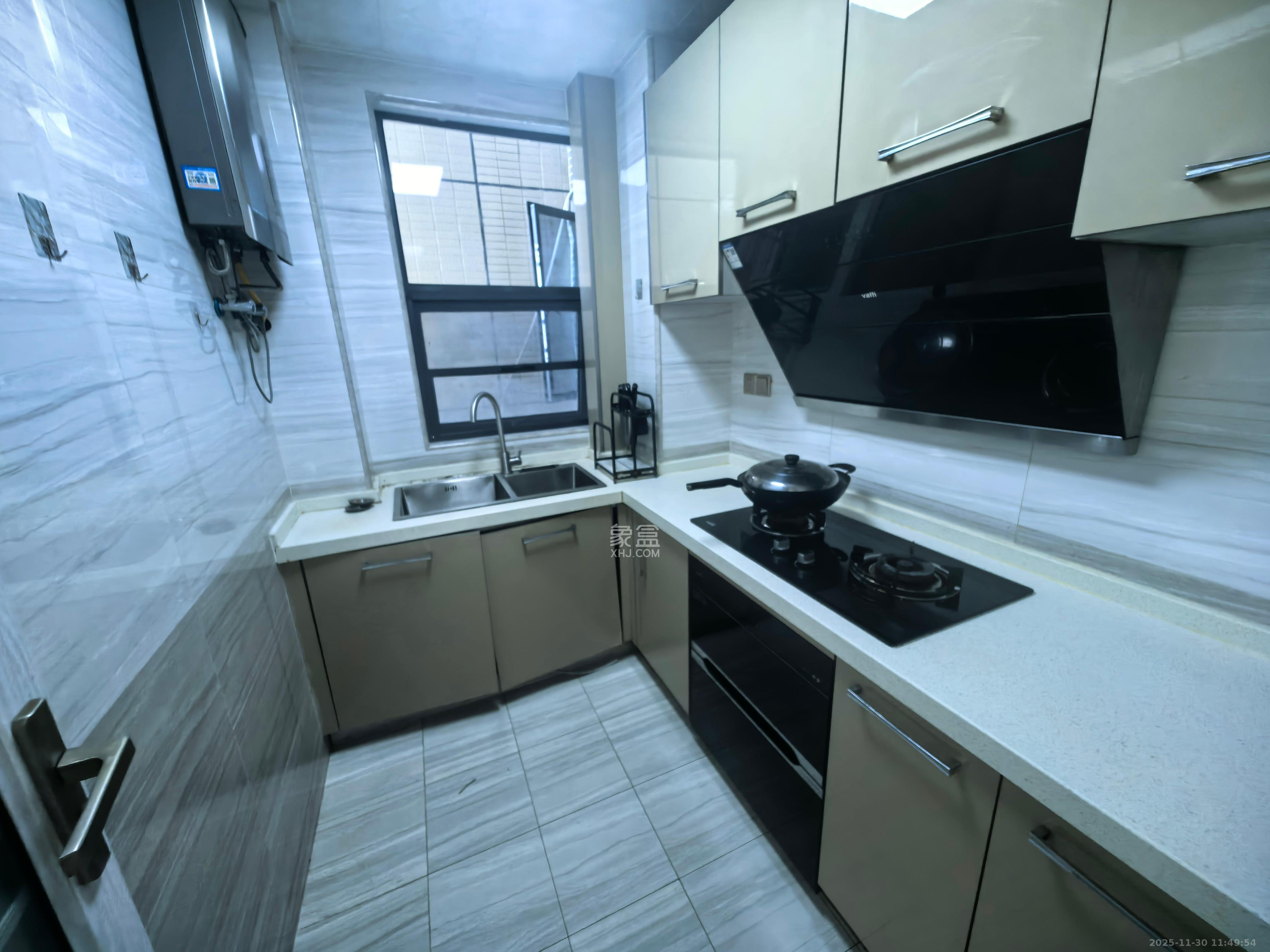 天鸿天府(天鸿中央大院) 1室0厅0卫 2800.0元/月 天鸿天府(天鸿中央大院) 1室0厅0卫 2800.0元/月室内图