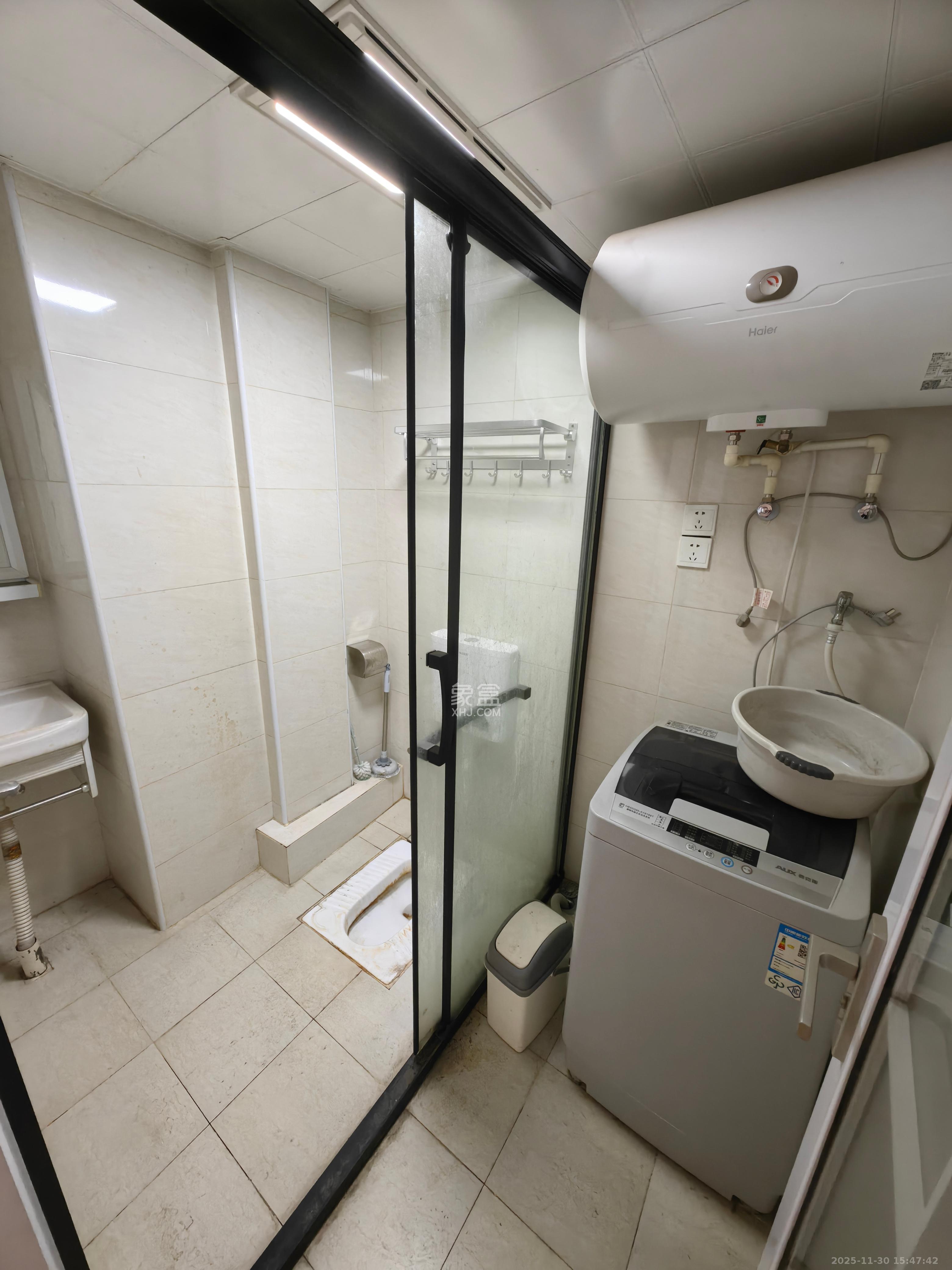 中建芙蓉嘉苑  1室1厅1卫    1400.0元/月室内图