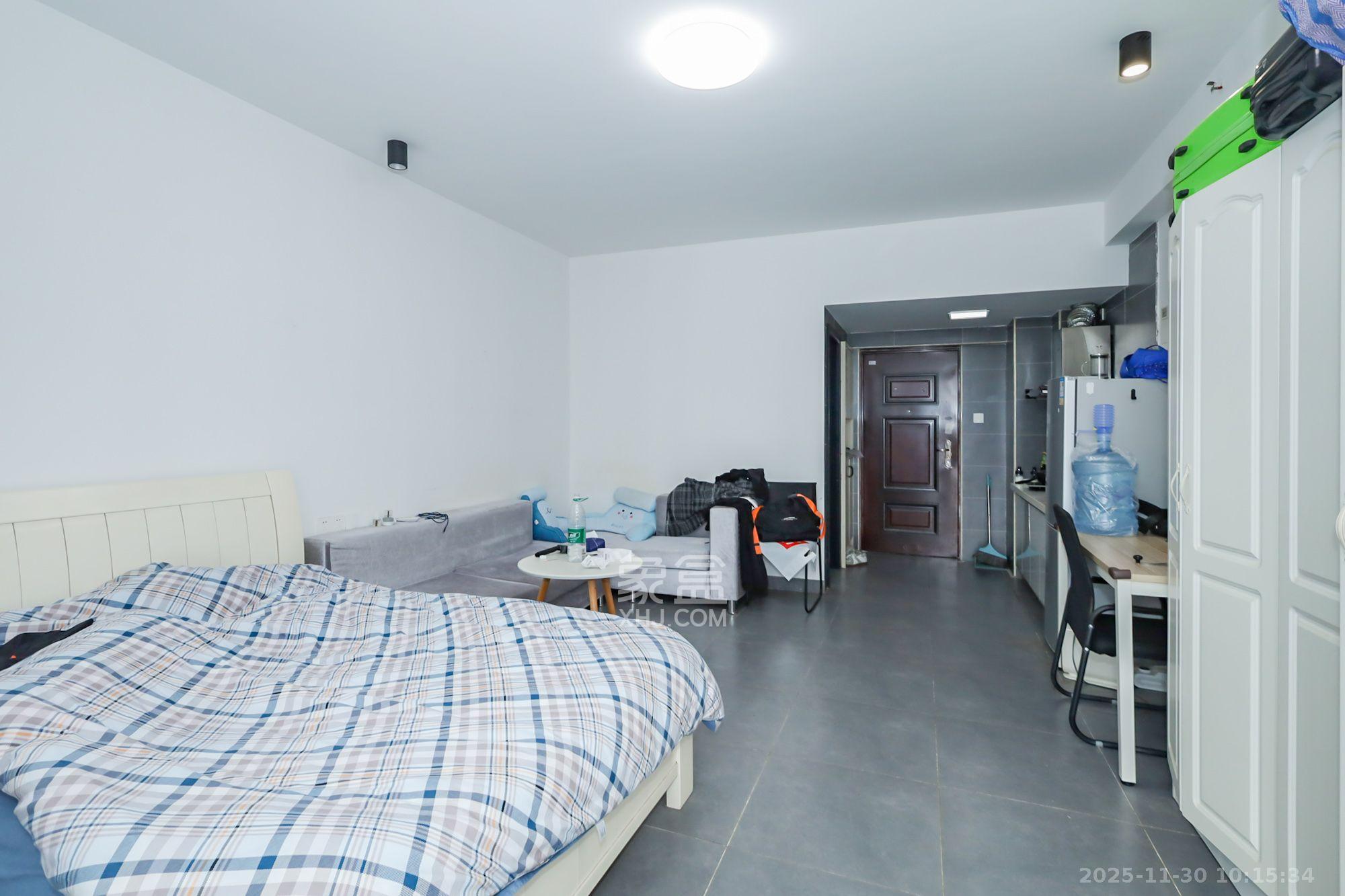 中交里城 1室1厅1卫 1300.0元/月 中交里城 1室1厅1卫 1300.0元/月室内图