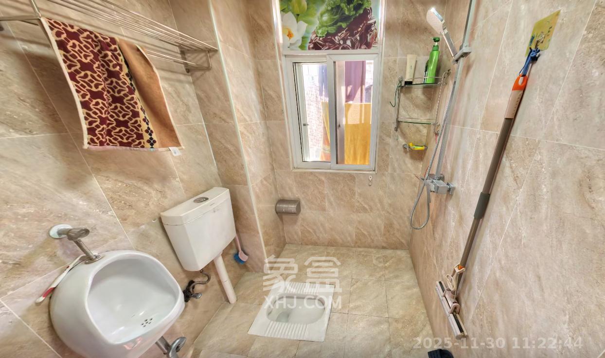 上河国际C区  3室2厅2卫    3200.0元/月室内图