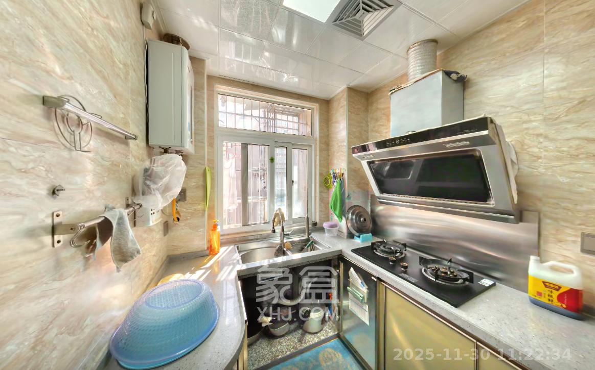 上河国际C区  3室2厅2卫    3200.0元/月室内图