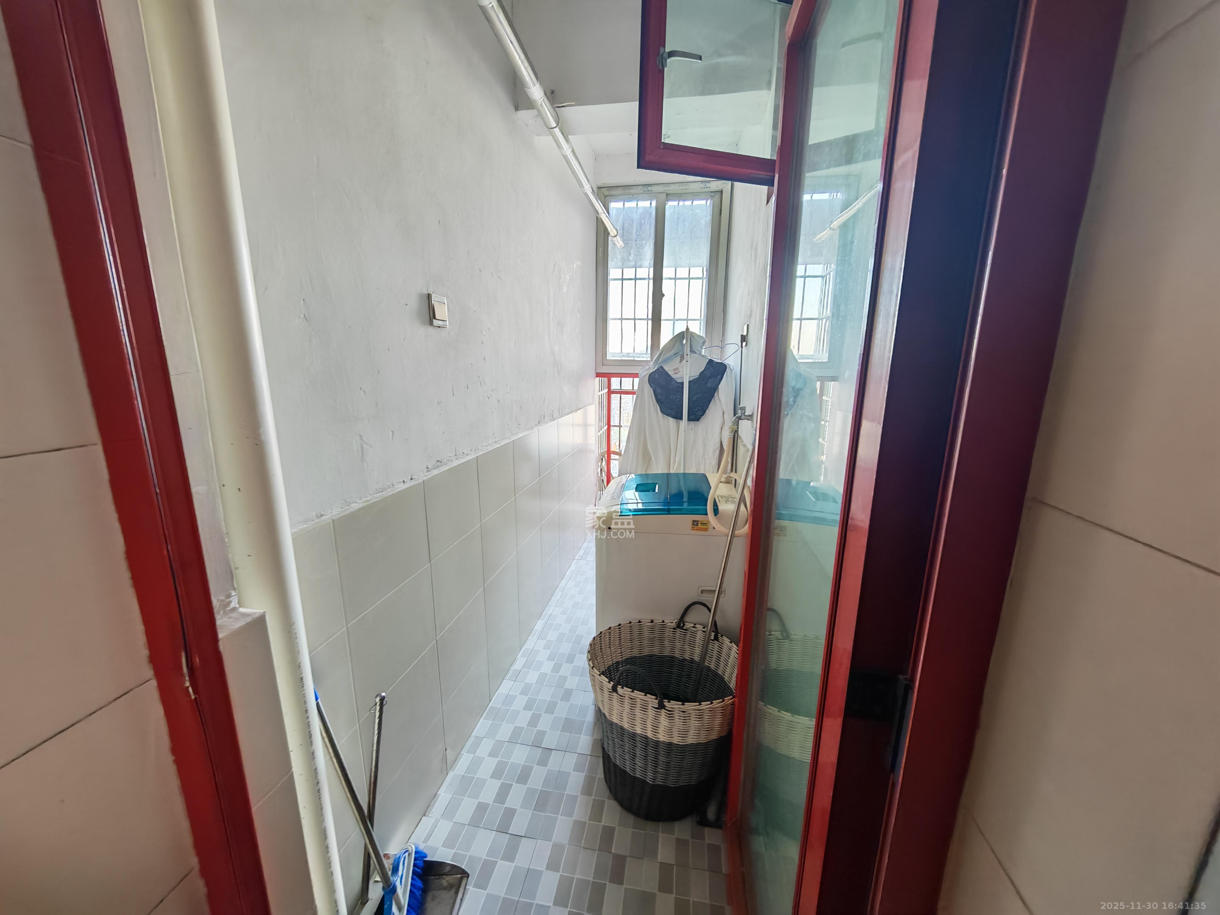 青和上座（上味舫大厦）  1室1厅1卫    1900.0元/月室内图