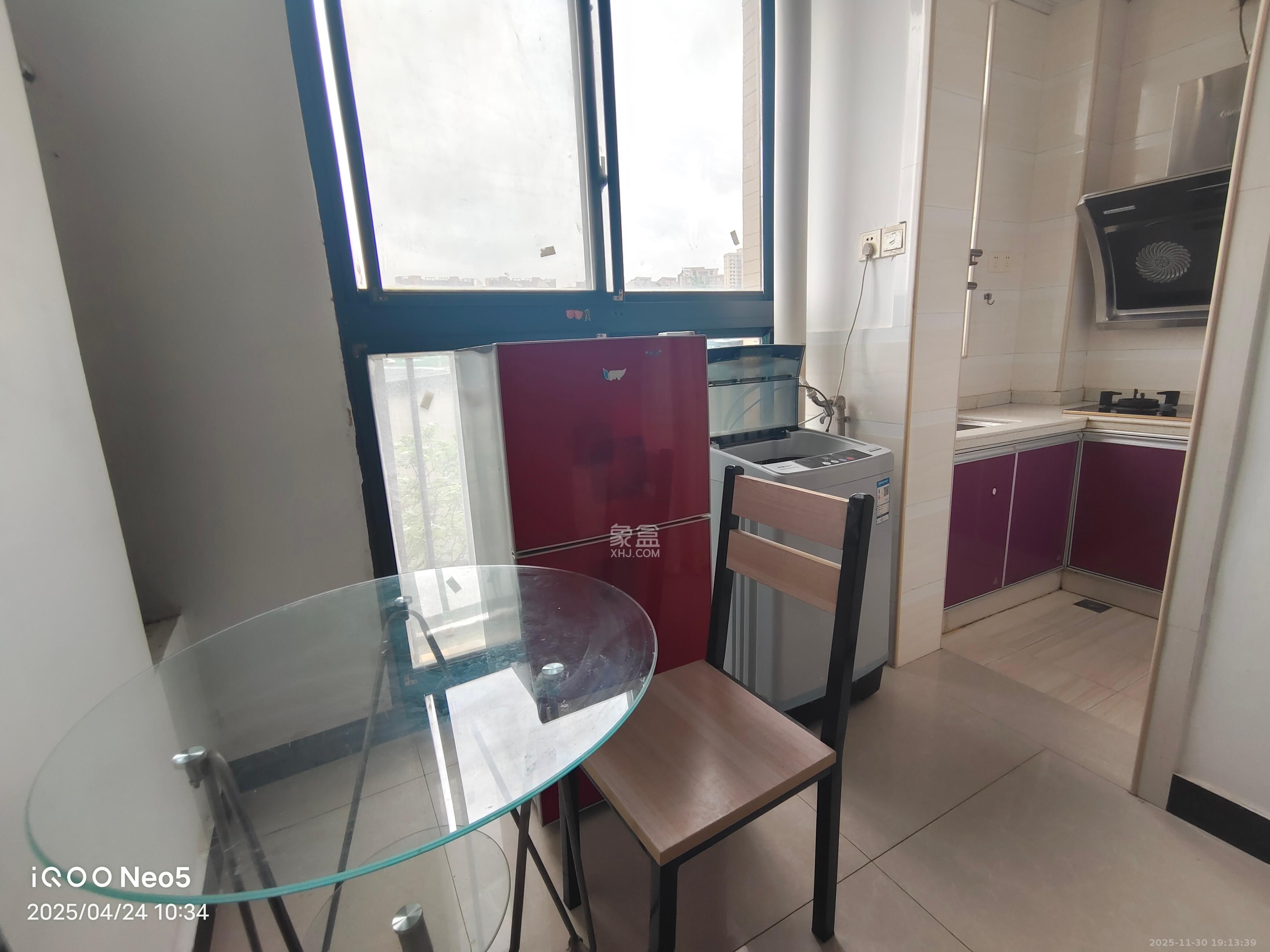 丰园城(鄱阳小区二期) 1室0厅0卫 900.0元/月 丰园城(鄱阳小区二期) 1室0厅0卫 900.0元/月室内图