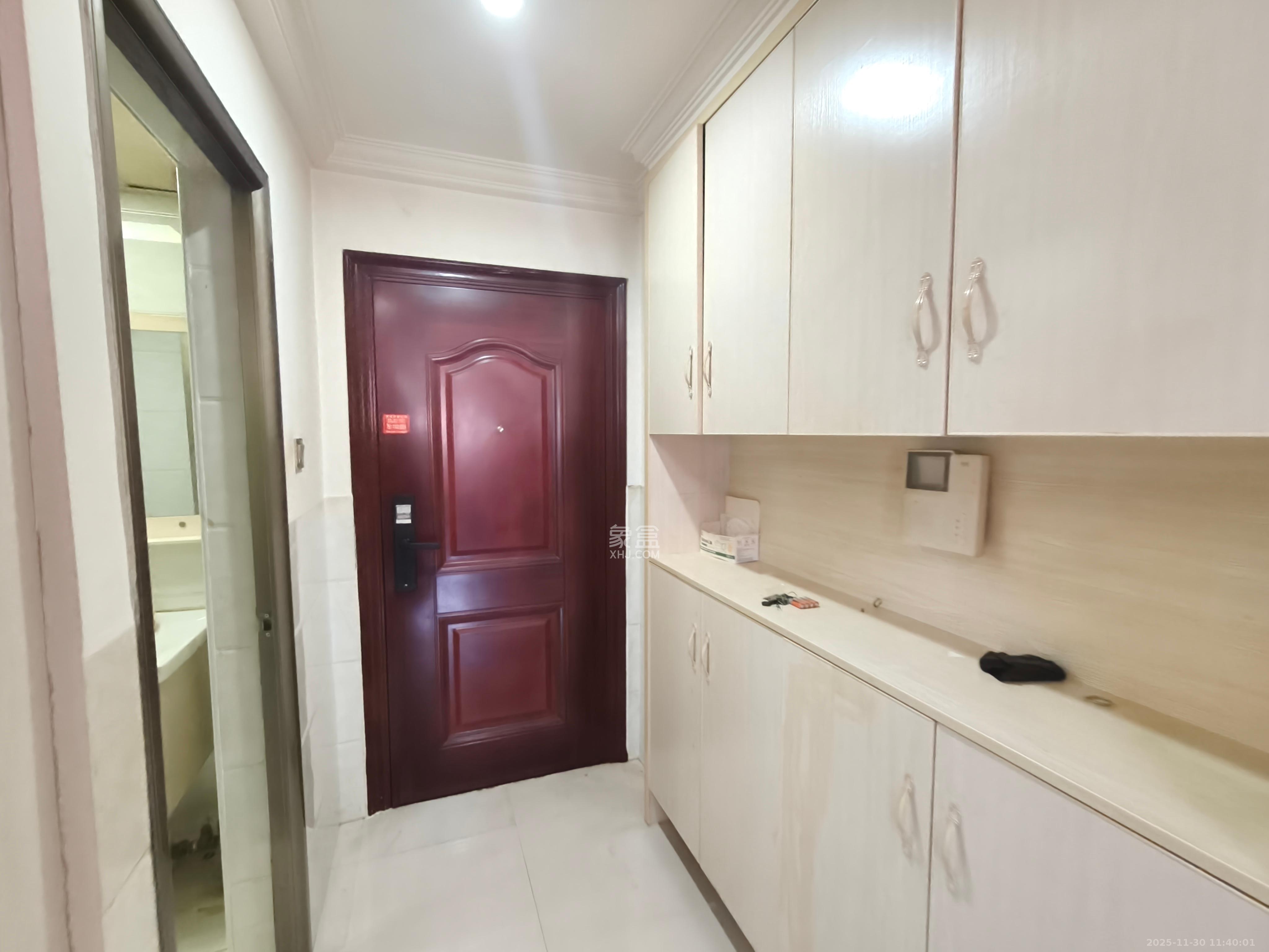 同鑫家园 1室1厅1卫 1300.0元/月 同鑫家园 1室1厅1卫 1300.0元/月室内图