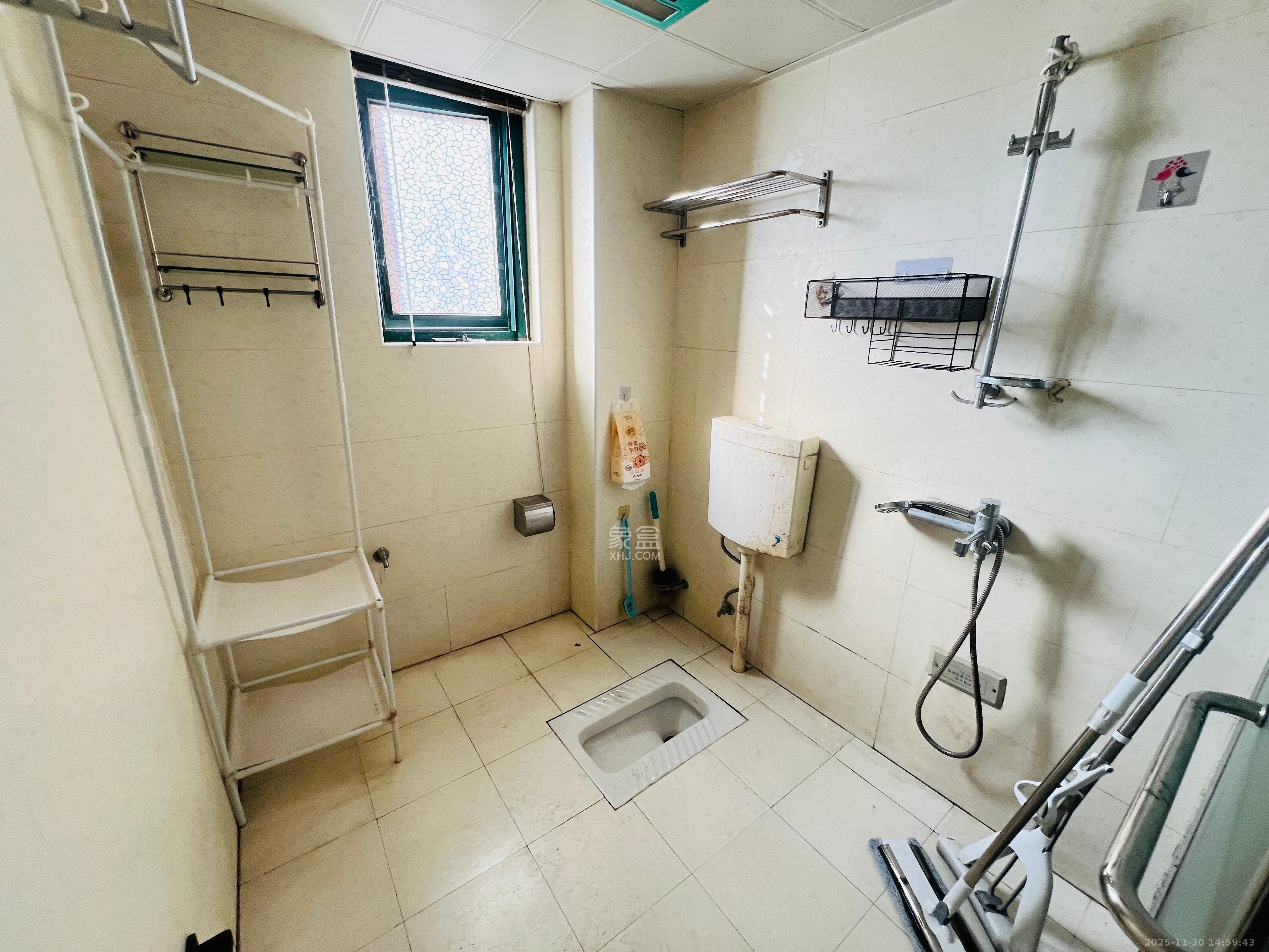 东玺门 2室2厅1卫 2700.0元/月 东玺门 2室2厅1卫 2700.0元/月室内图