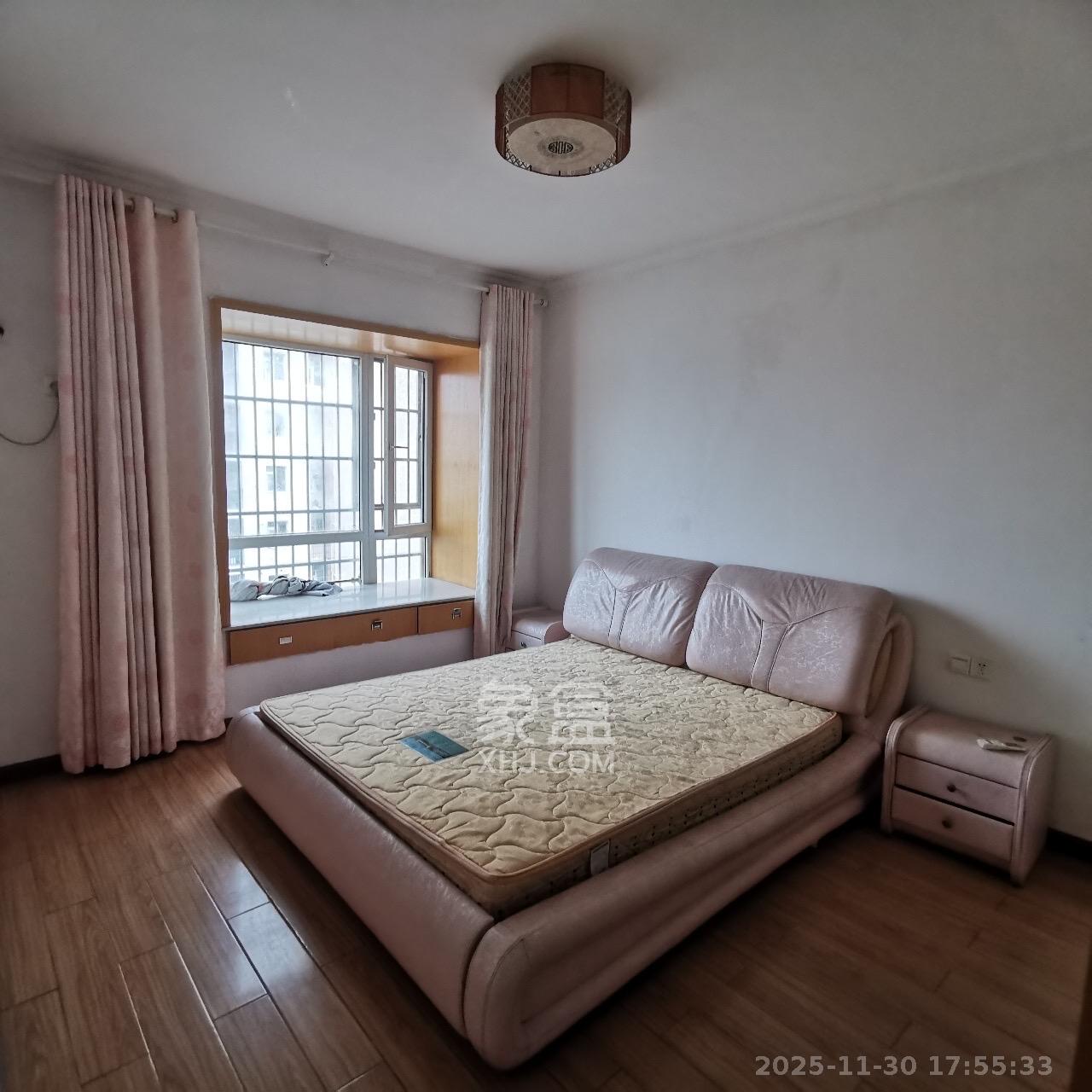 中房F联邦 3室2厅2卫 2500.0元/月 中房F联邦 3室2厅2卫 2500.0元/月室内图