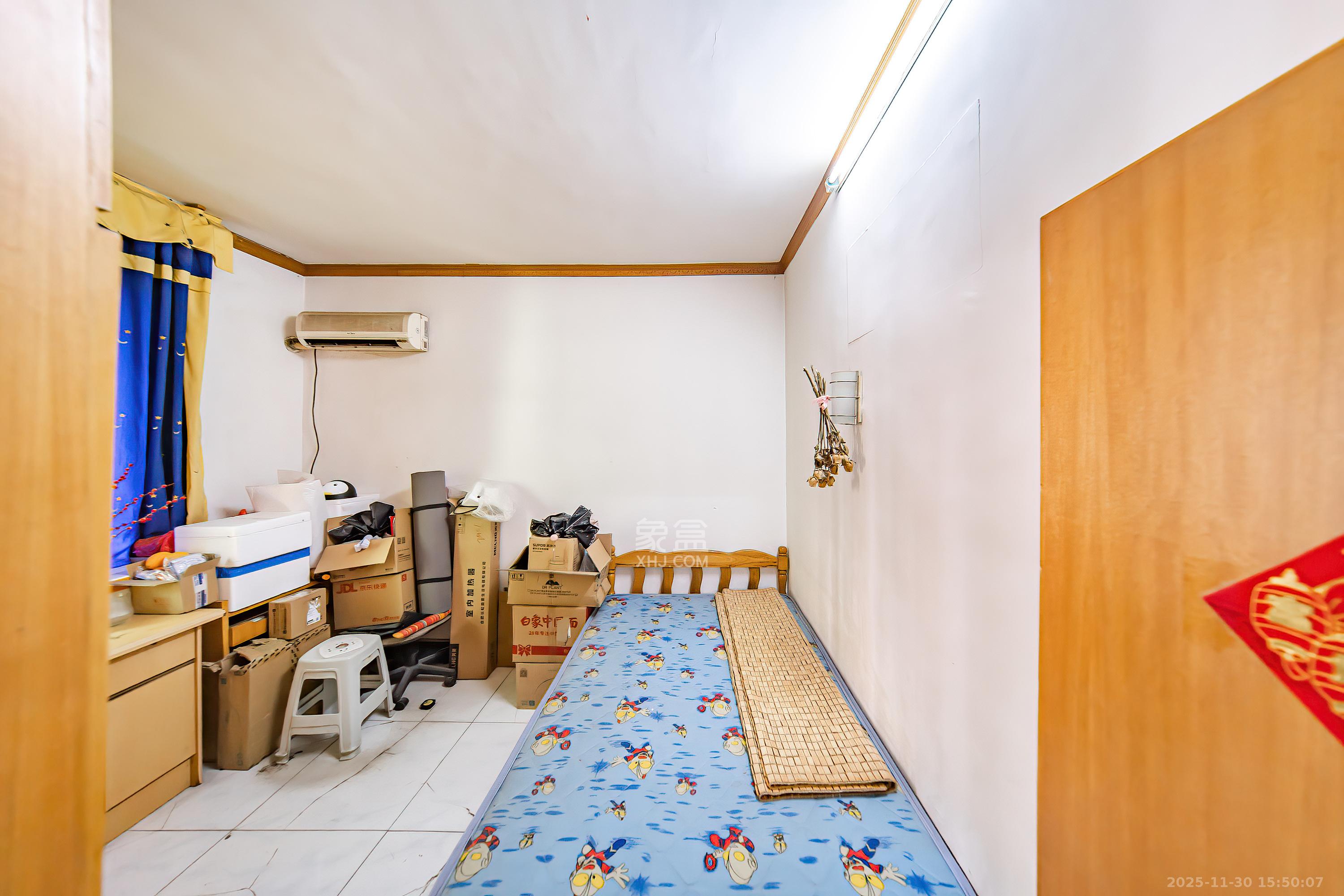 东风二村机电宿舍  2室1厅1卫    40.0万卧室