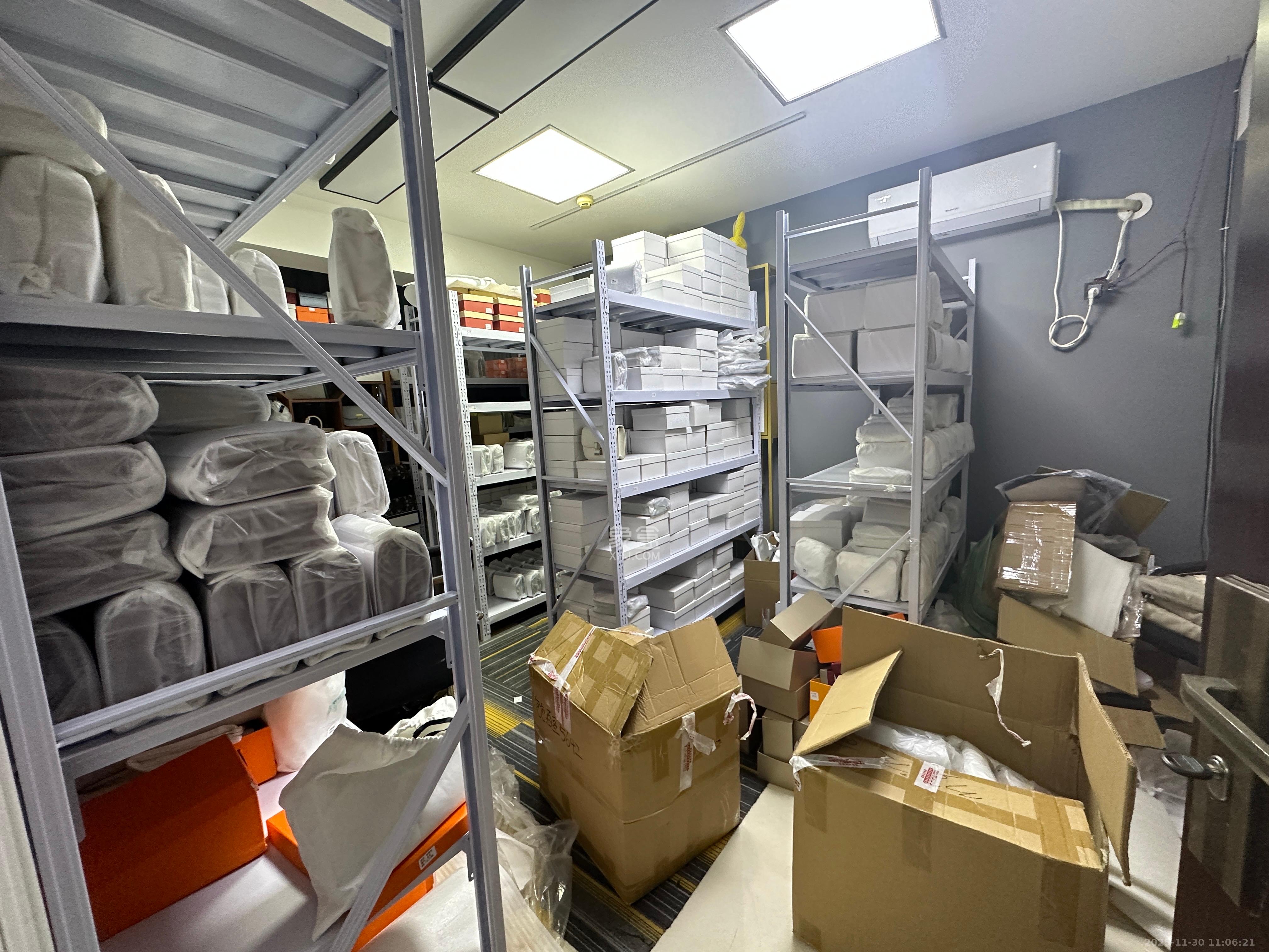 西子一间 5室1厅1卫 10800.0元/月 西子一间 5室1厅1卫 10800.0元/月室内图