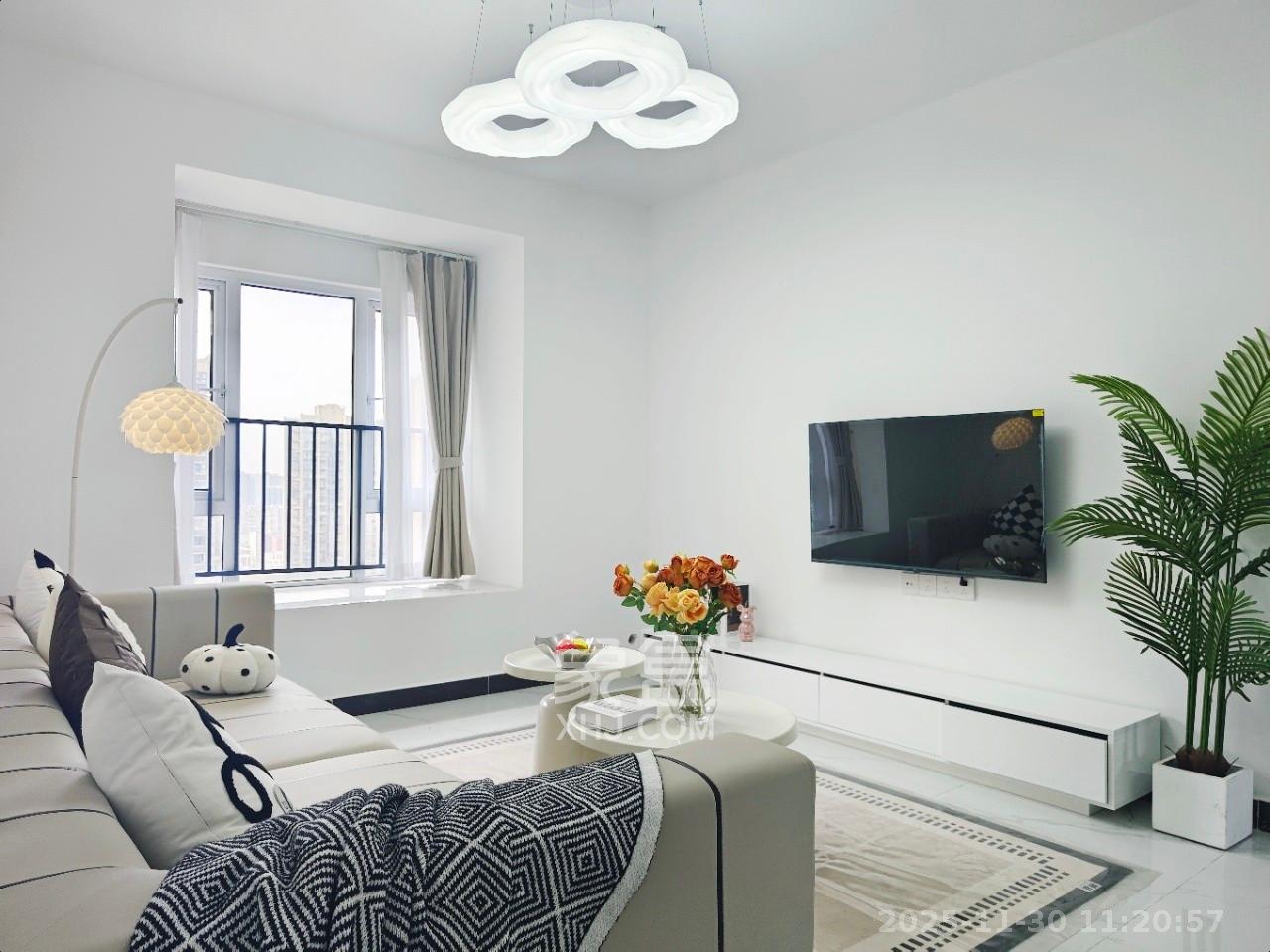 荣盛花语城  3室2厅1卫    2400.0元/月室内图