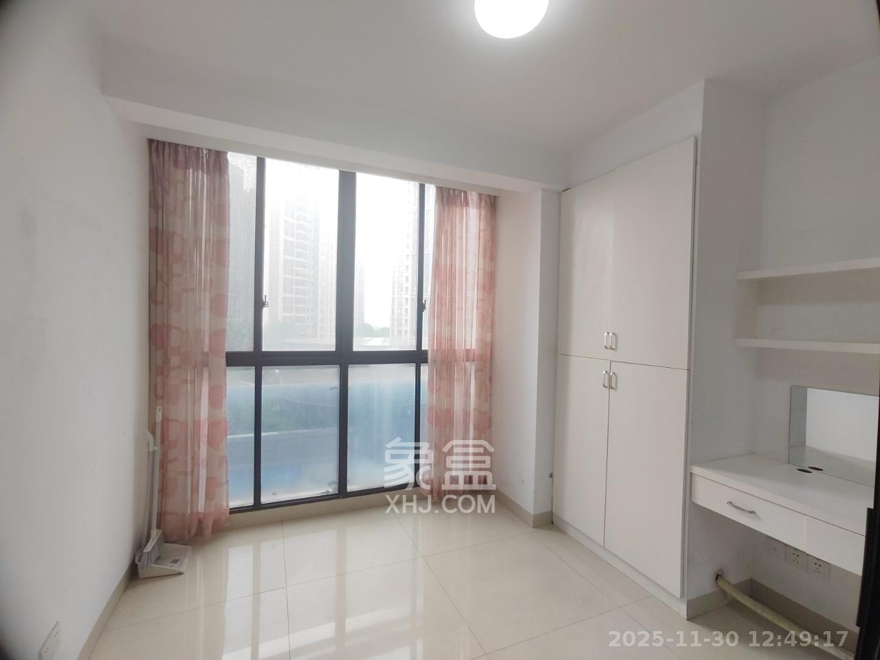 达美D6区  2室2厅1卫    2200.0元/月室内图