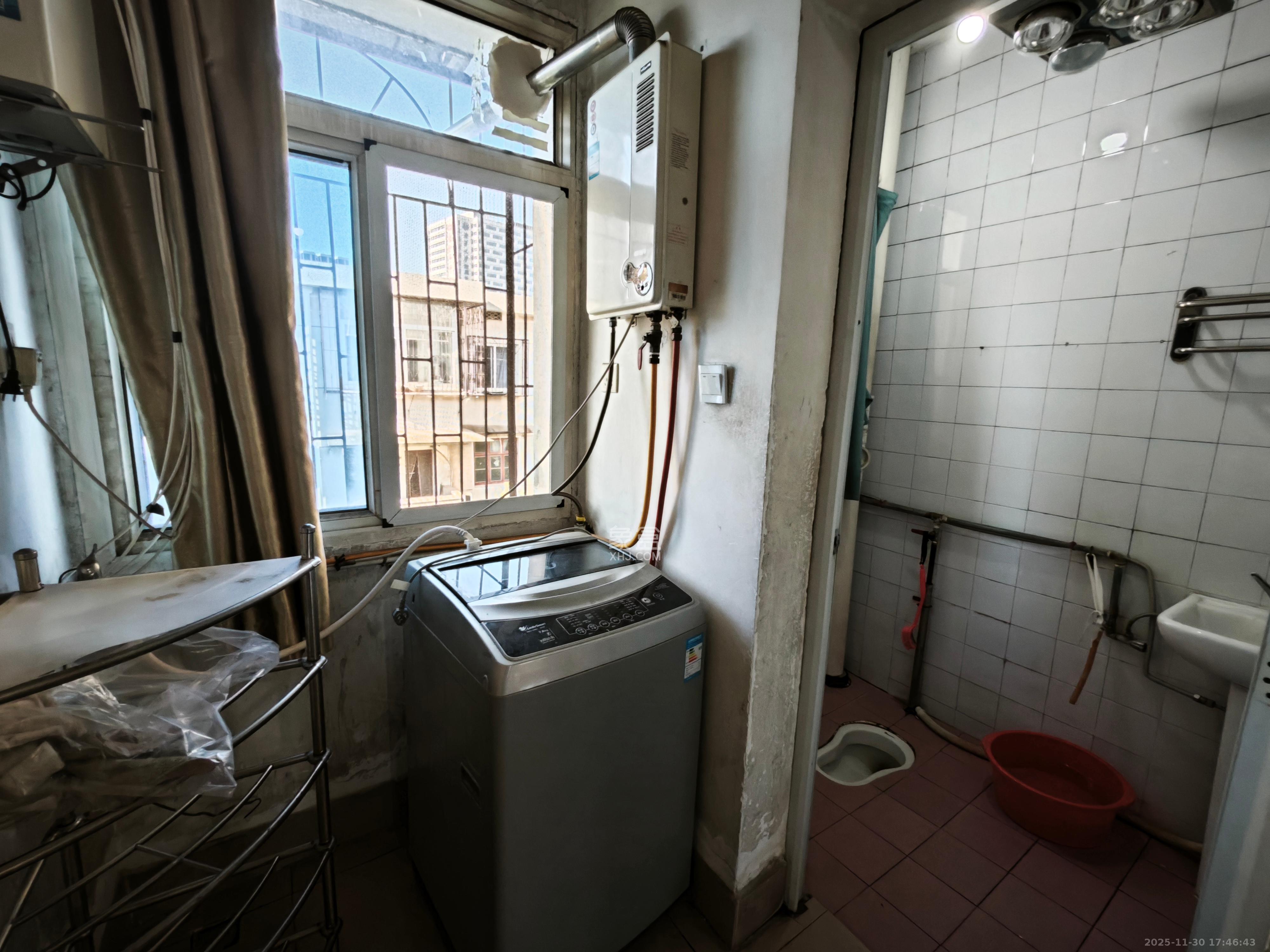 南园小区 3室2厅1卫 1200.0元/月 南园小区 3室2厅1卫 1200.0元/月室内图