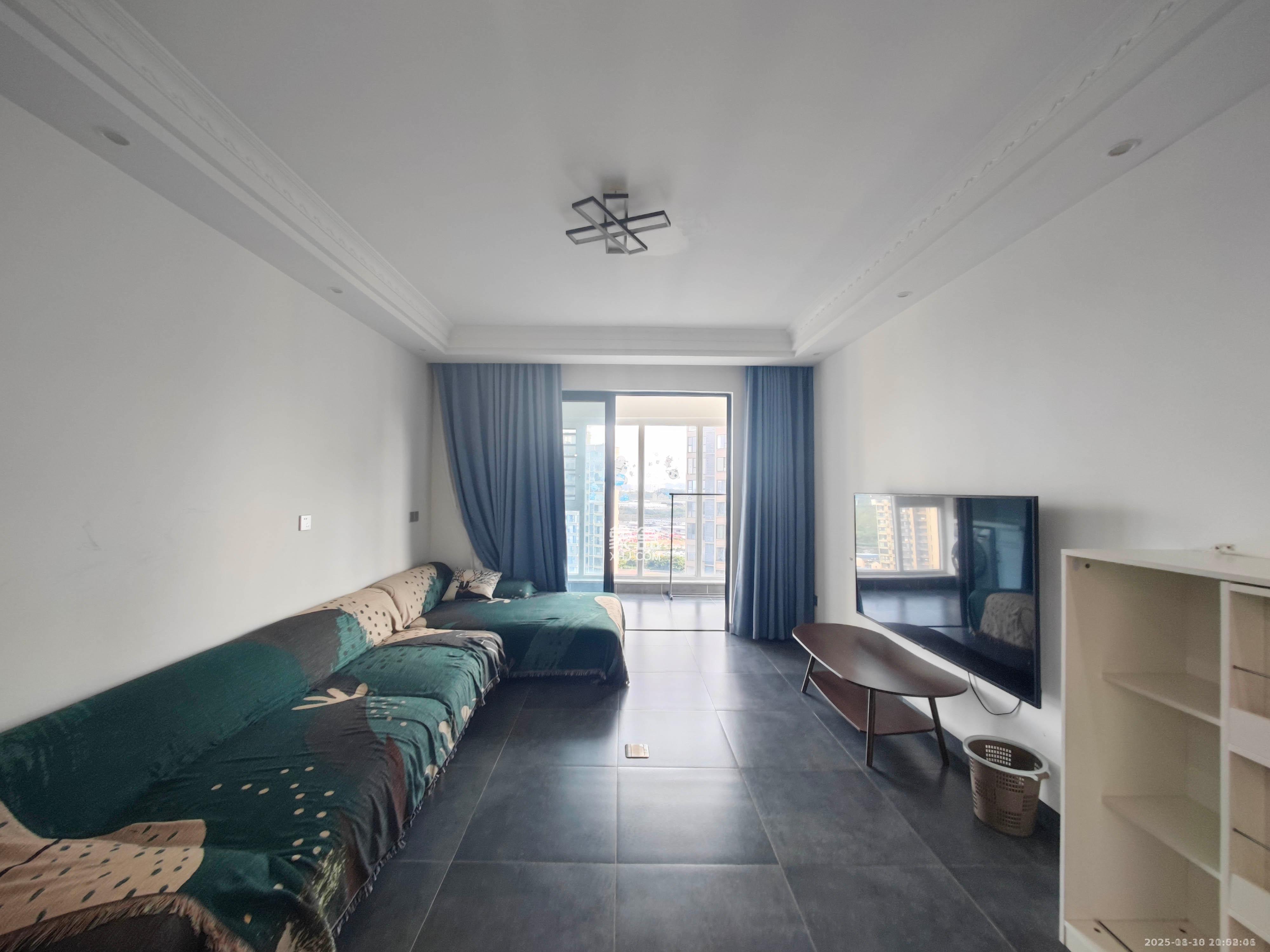 中建嘉和城 3室2厅1卫 2300.0元/月 中建嘉和城 3室2厅1卫 2300.0元/月室内图