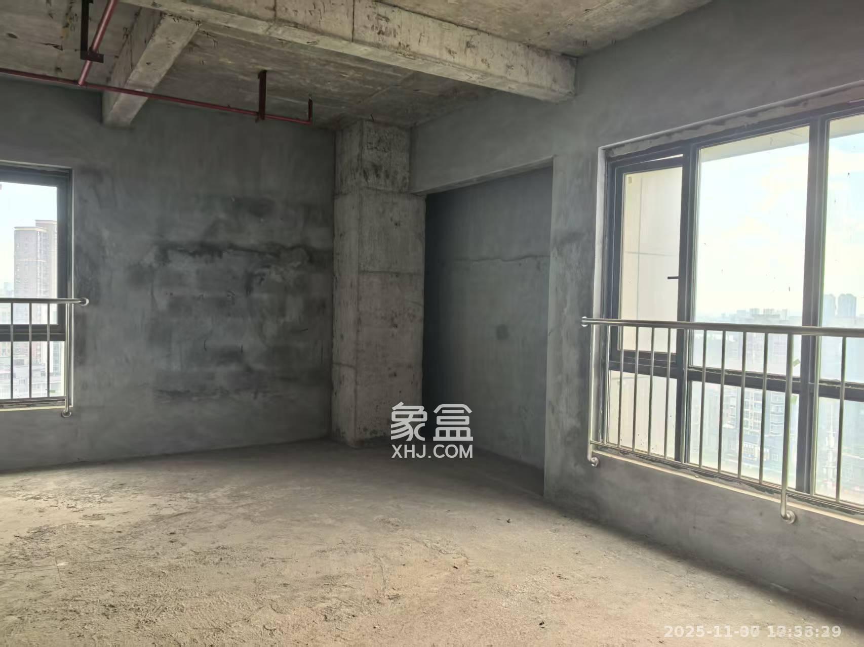 厚和城   58.1㎡      1600.0元/月室内图