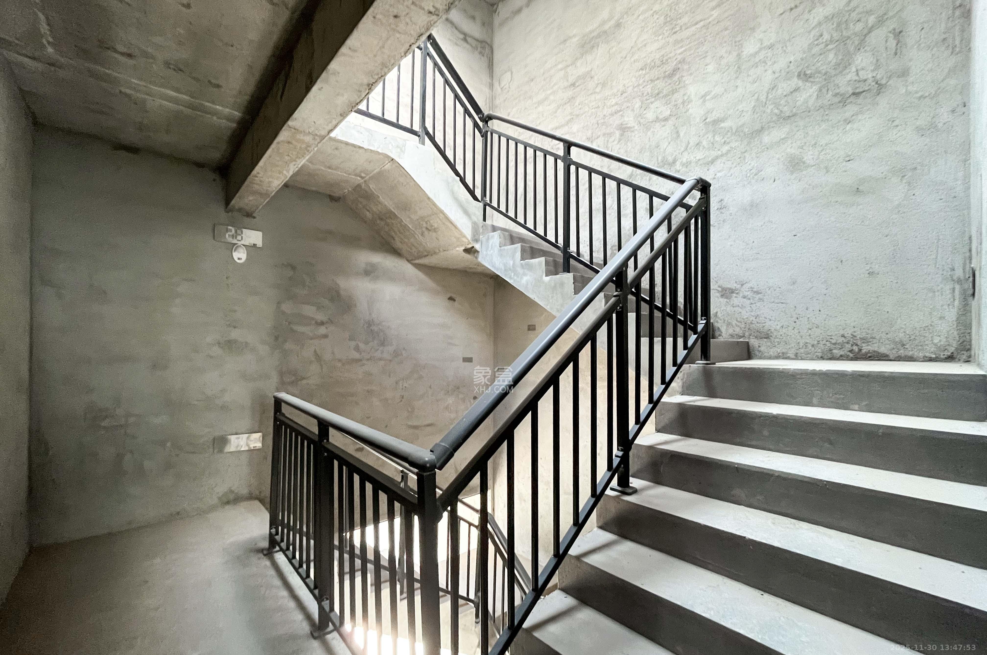 人和未来梅溪森境 6室3厅3卫 265.0万 人和未来梅溪森境 6室3厅3卫 265.0万其他