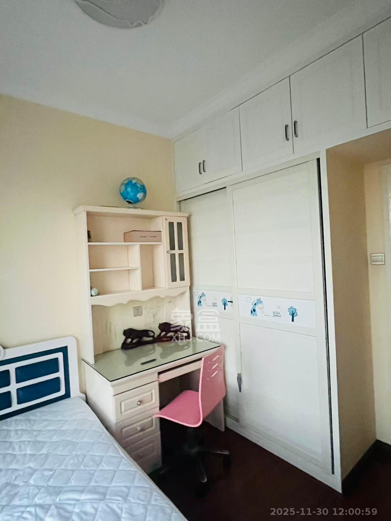 振业城一期 3室2厅1卫 3300.0元/月 振业城一期 3室2厅1卫 3300.0元/月室内图