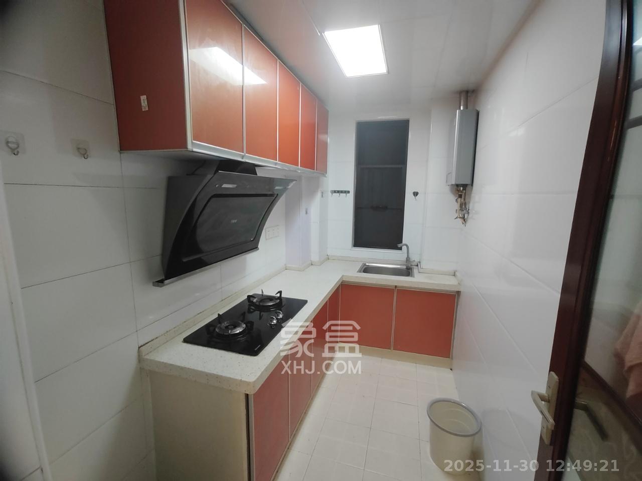 达美D6区  2室2厅1卫    2200.0元/月室内图