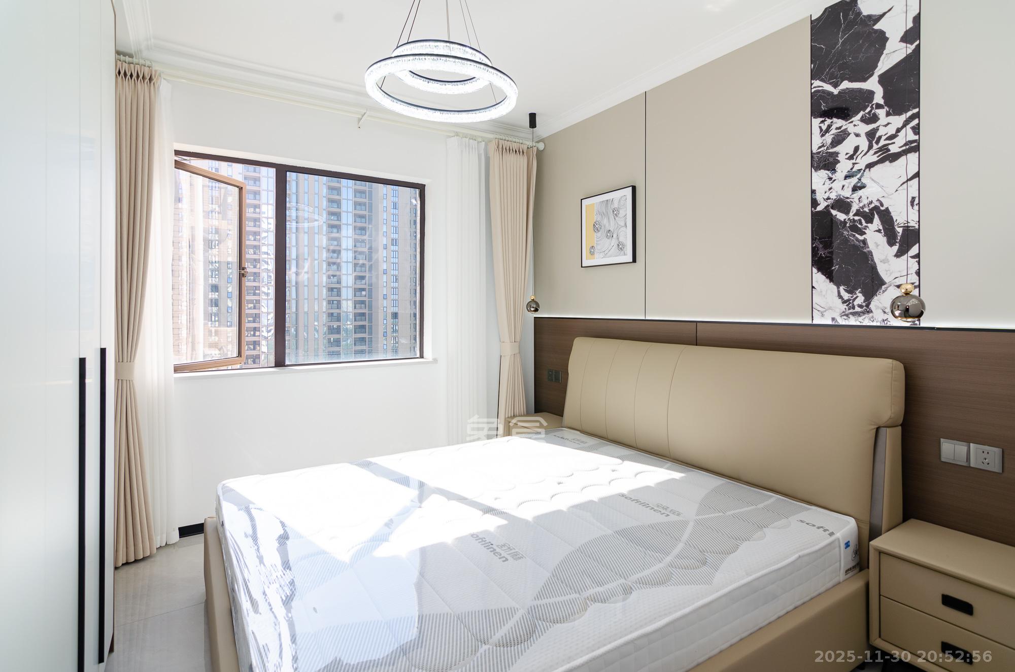 长郡旁牛津街(瑞凯滨江雅苑) 3室2厅2卫 69.8万 长郡旁牛津街(瑞凯滨江雅苑) 3室2厅2卫 69.8万卧室