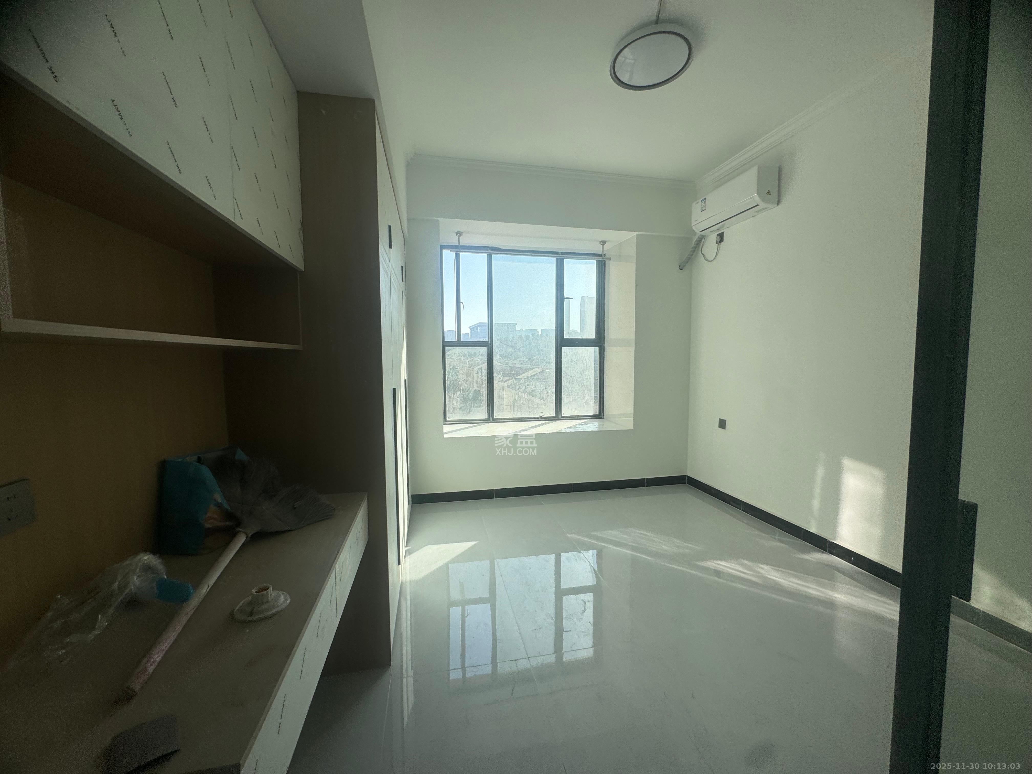 金石蓉园  1室0厅0卫    1500.0元/月室内图1