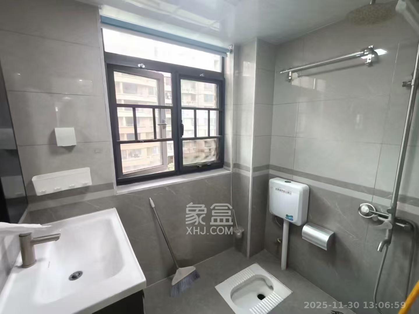 嘉雨兴园 2室1厅1卫 3000.0元/月 嘉雨兴园 2室1厅1卫 3000.0元/月室内图