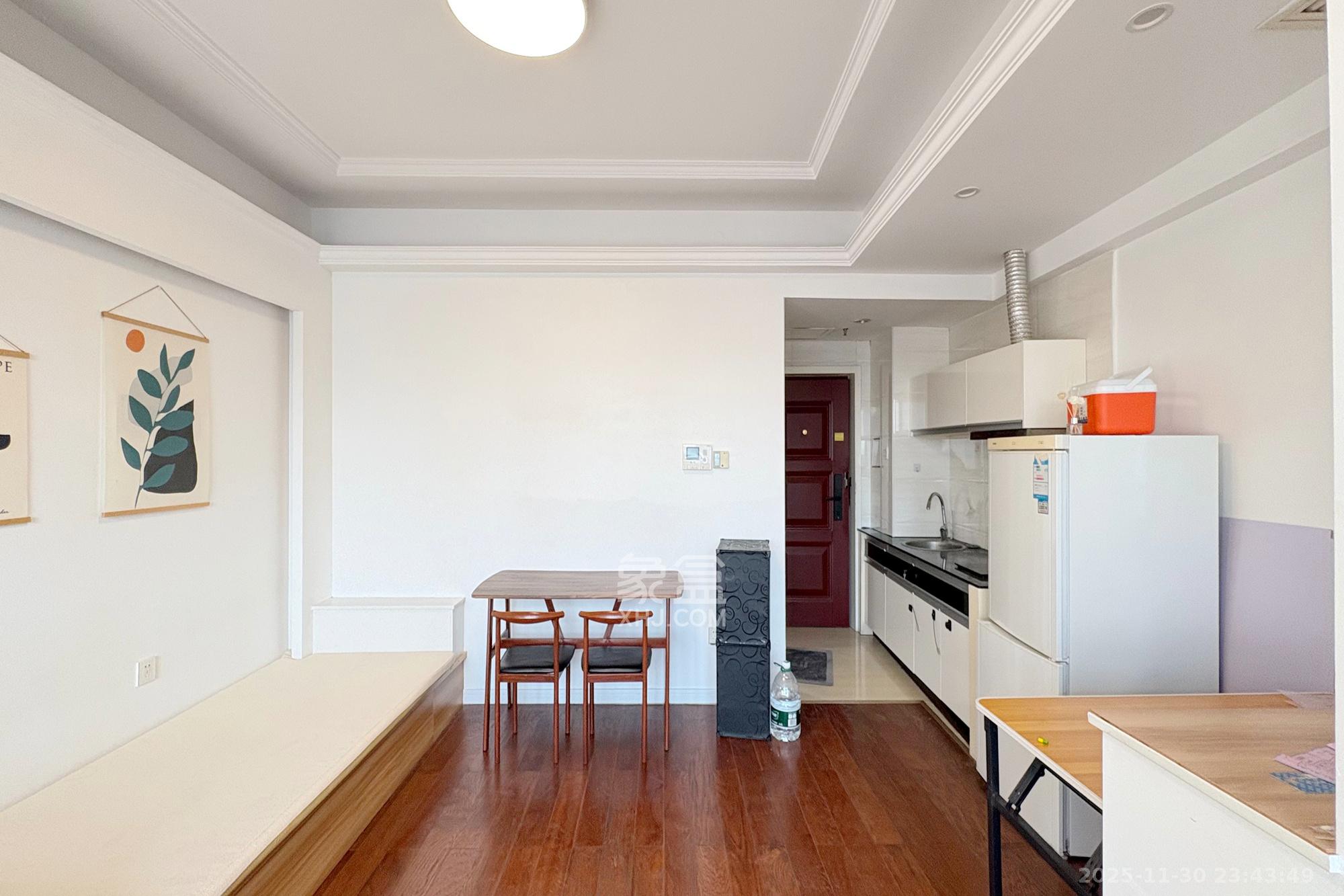 壹号公馆 1室1厅1卫 39.8万 壹号公馆 1室1厅1卫 39.8万客厅