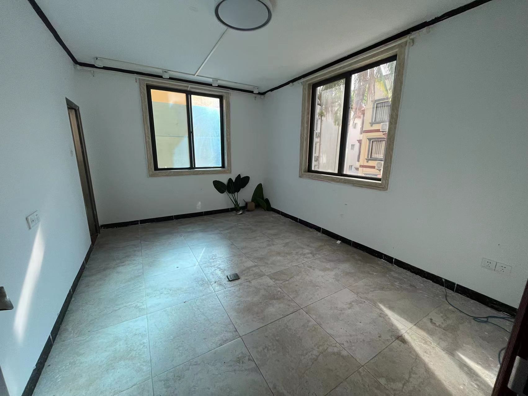 静安园别墅(海甸岛五西路) 15室2厅6卫 1300.0万 静安园别墅(海甸岛五西路) 15室2厅6卫 1300.0万室内图