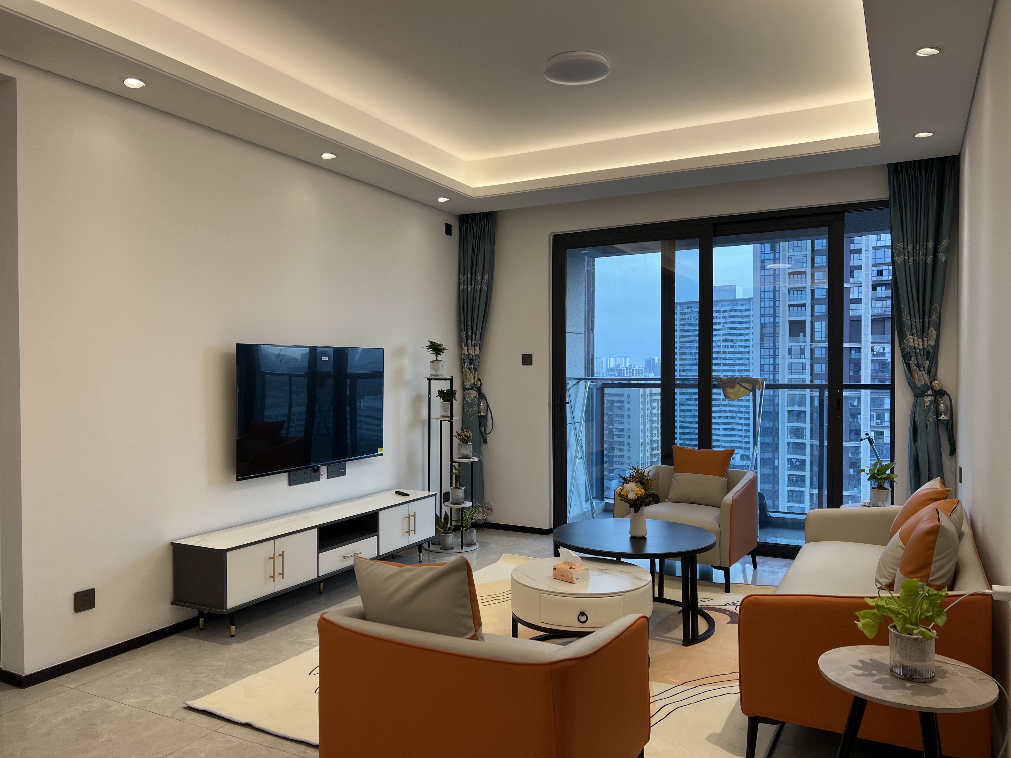 华润中心三期 3室2厅2卫 5300.0元/月 华润中心三期 3室2厅2卫 5300.0元/月室内图