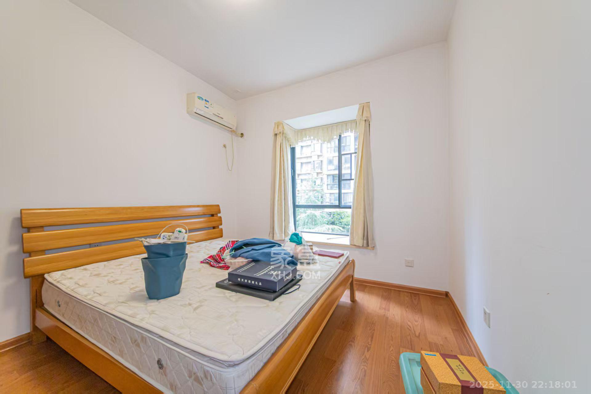 湘诚嘉园 2室2厅2卫 100.0万 湘诚嘉园 2室2厅2卫 100.0万卧室