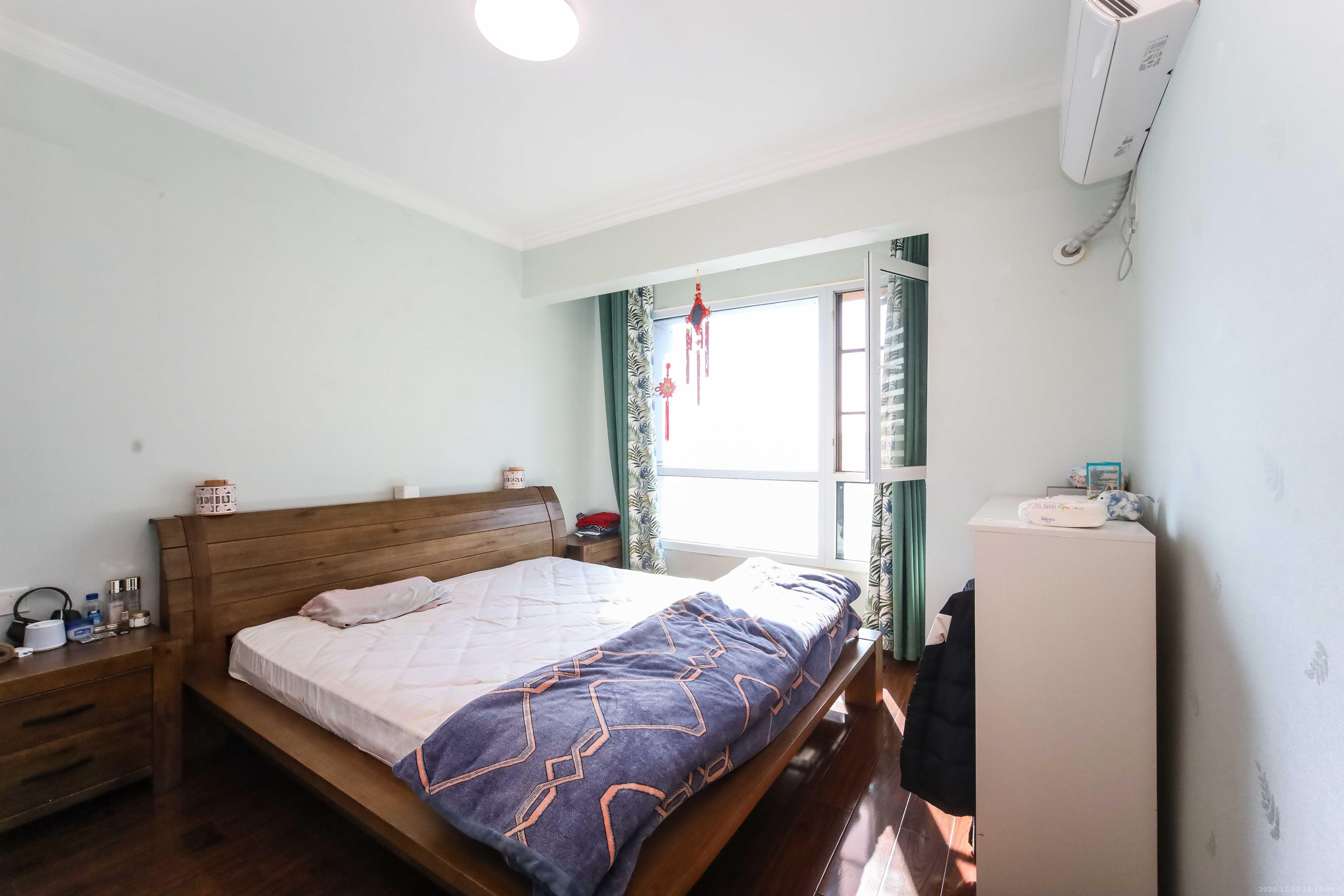 天下一家 3室2厅1卫 106.0万 天下一家 3室2厅1卫 106.0万卧室