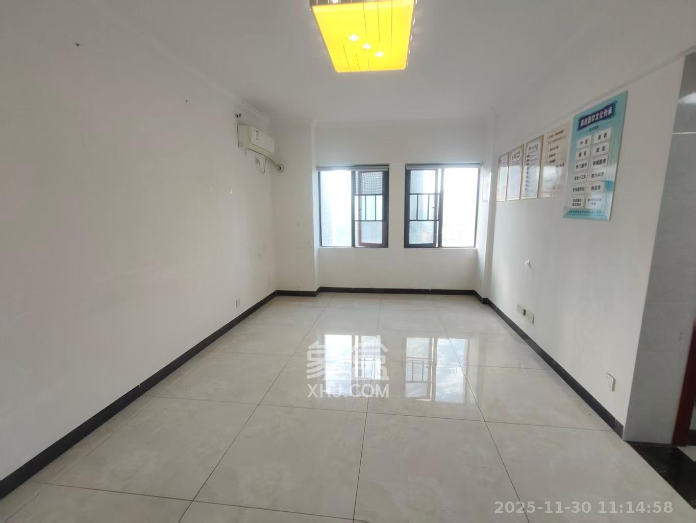 钰龙天下二期（钰龙佳园）  1室0厅0卫    2200.0元/月