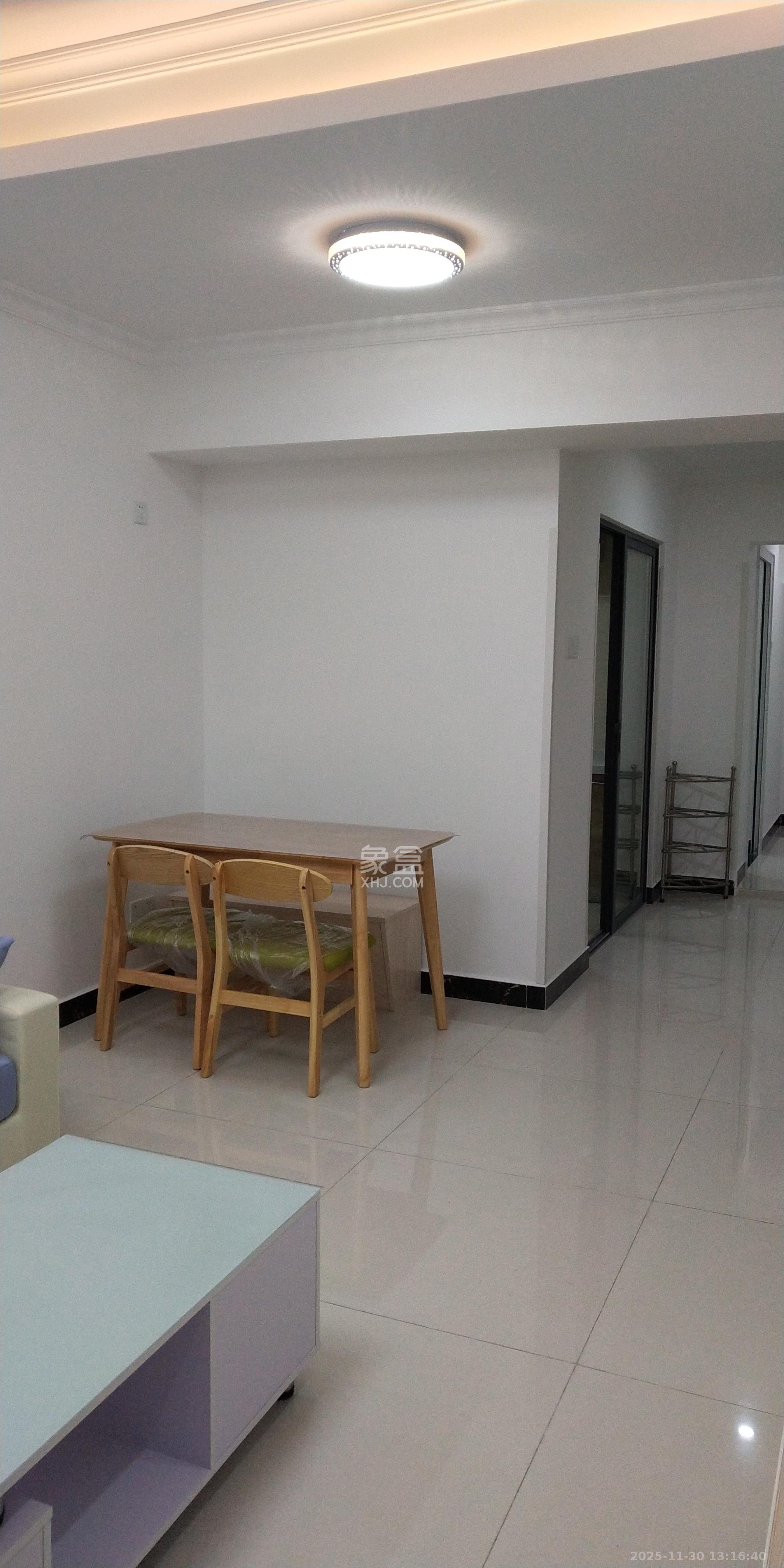 中建芙蓉嘉苑  1室1厅1卫    1600.0元/月室内图