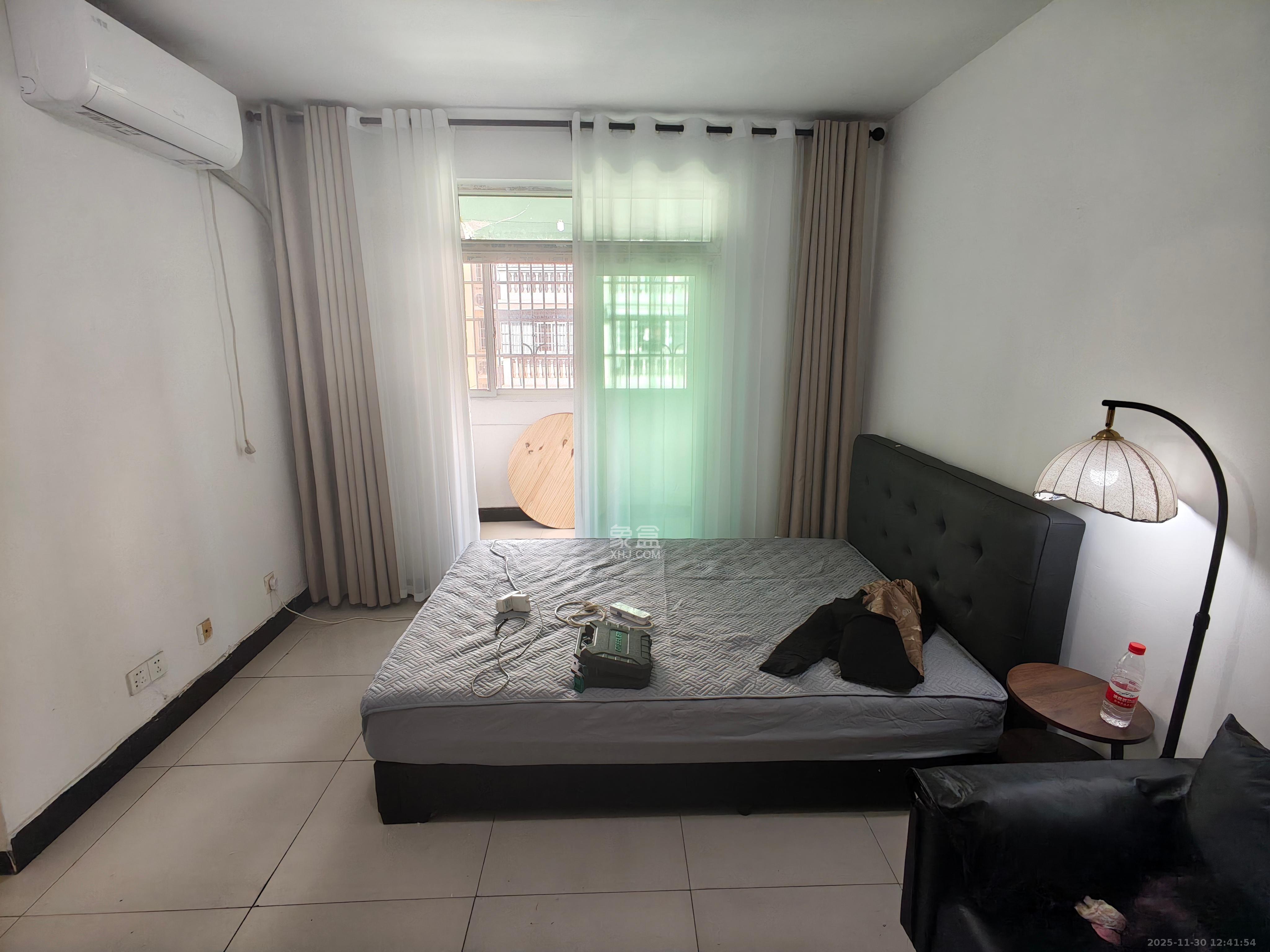 江南公寓 1室1厅1卫 1200.0元/月 江南公寓 1室1厅1卫 1200.0元/月室内图