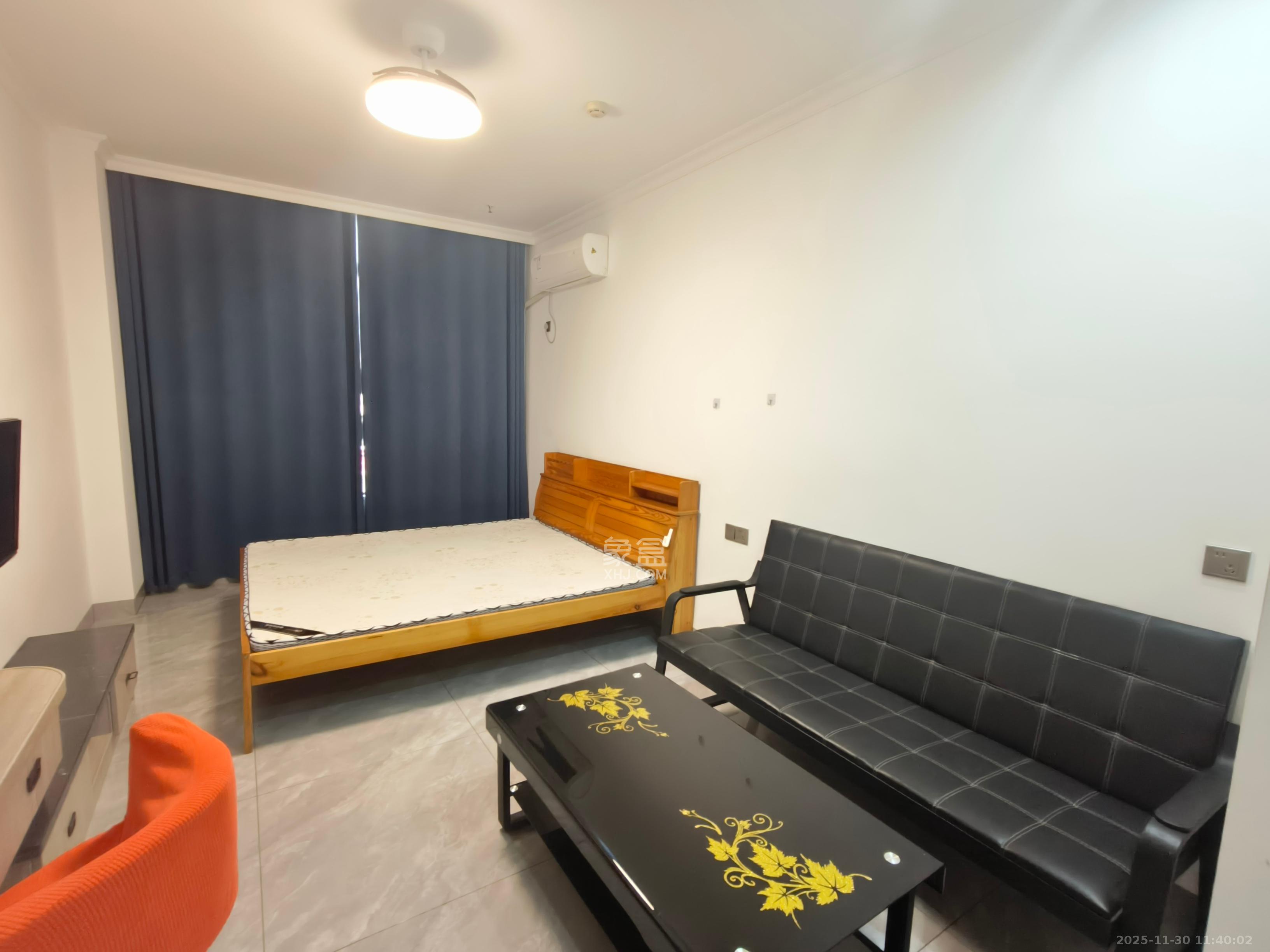 欣积福湾七期 1室1厅1卫 19.8万 欣积福湾七期 1室1厅1卫 19.8万客厅