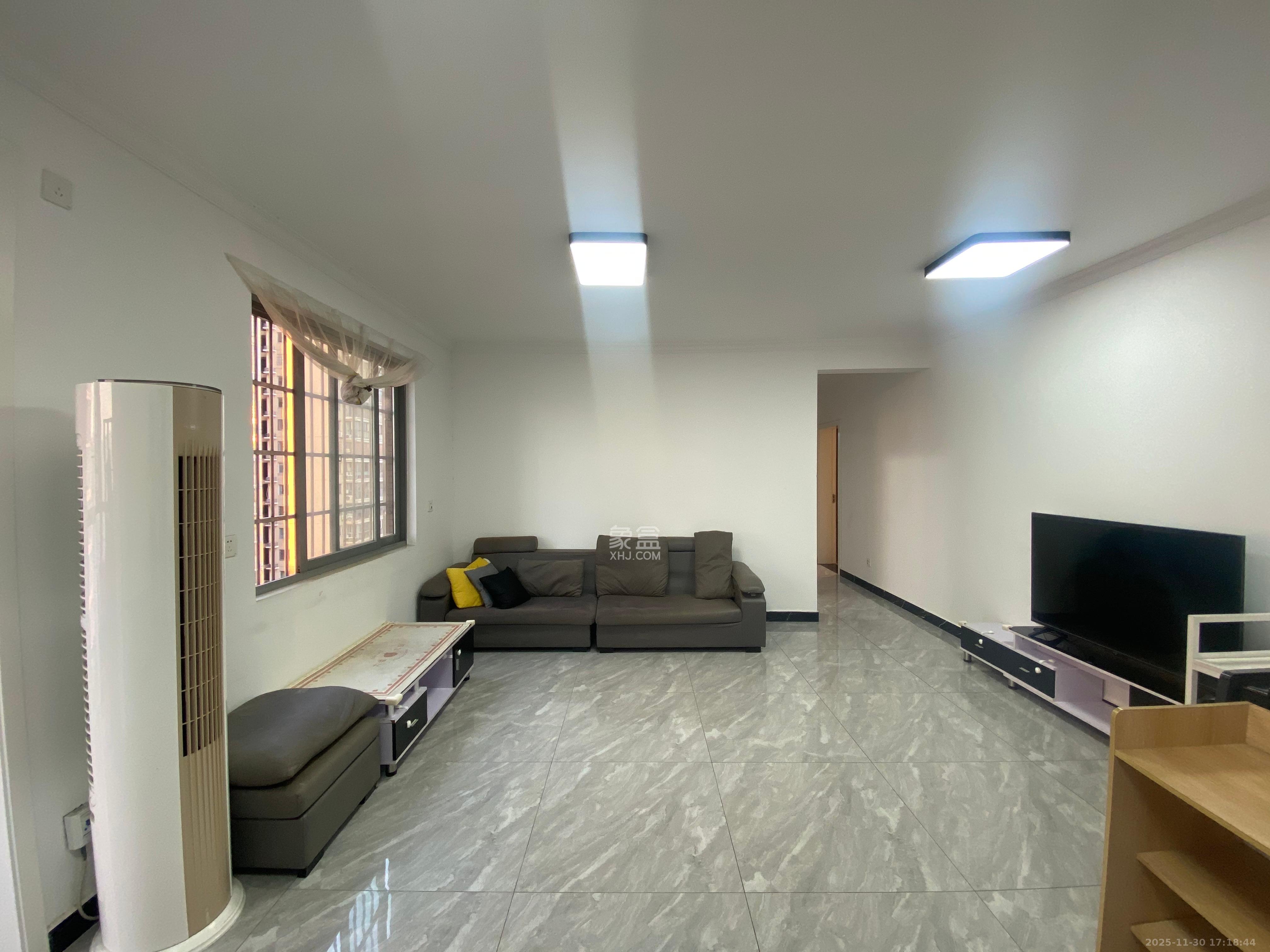 汇景豪庭  2室1厅1卫    2600.0元/月