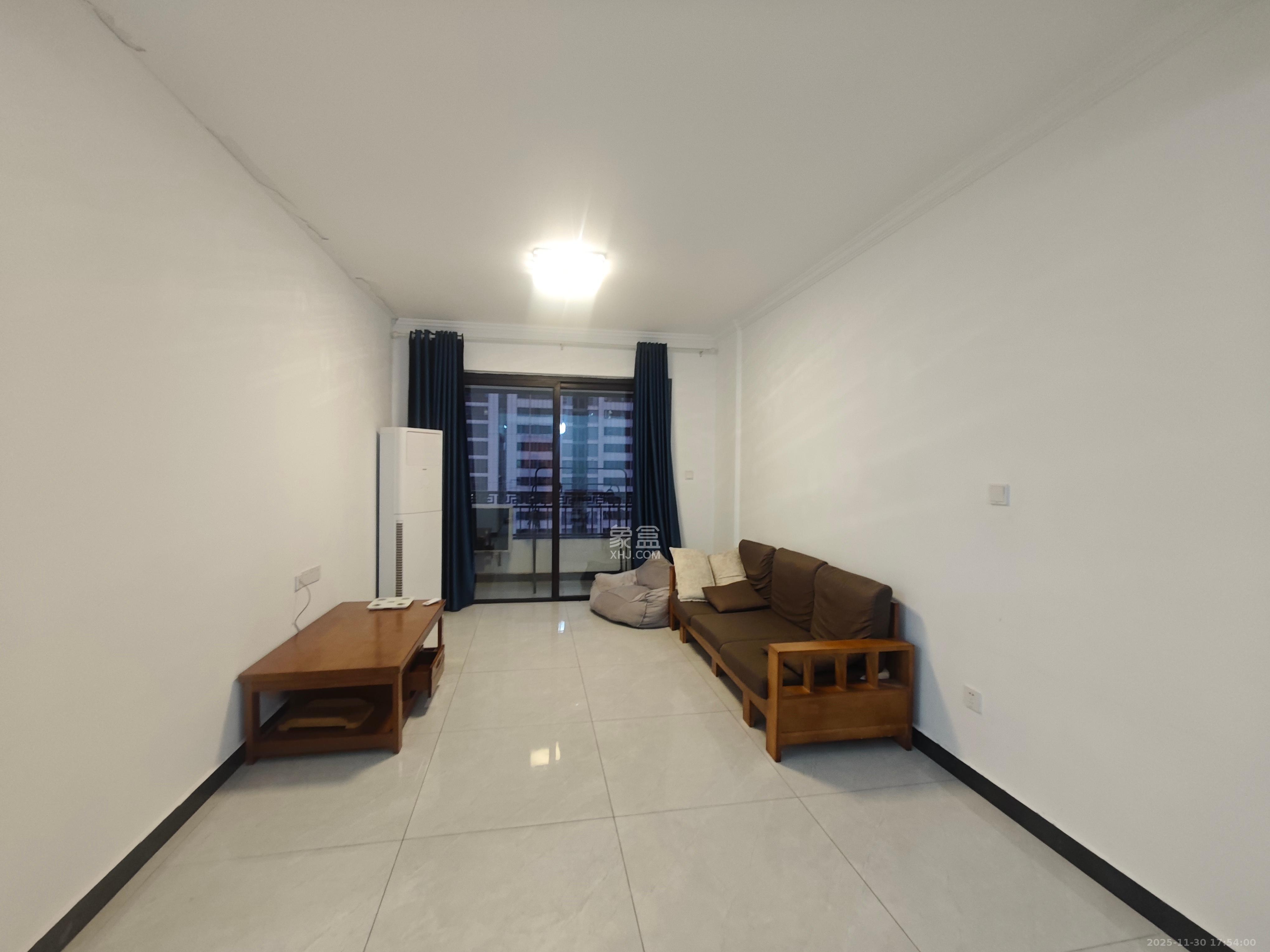 建发央著 3室2厅2卫 3300.0元/月 建发央著 3室2厅2卫 3300.0元/月室内图