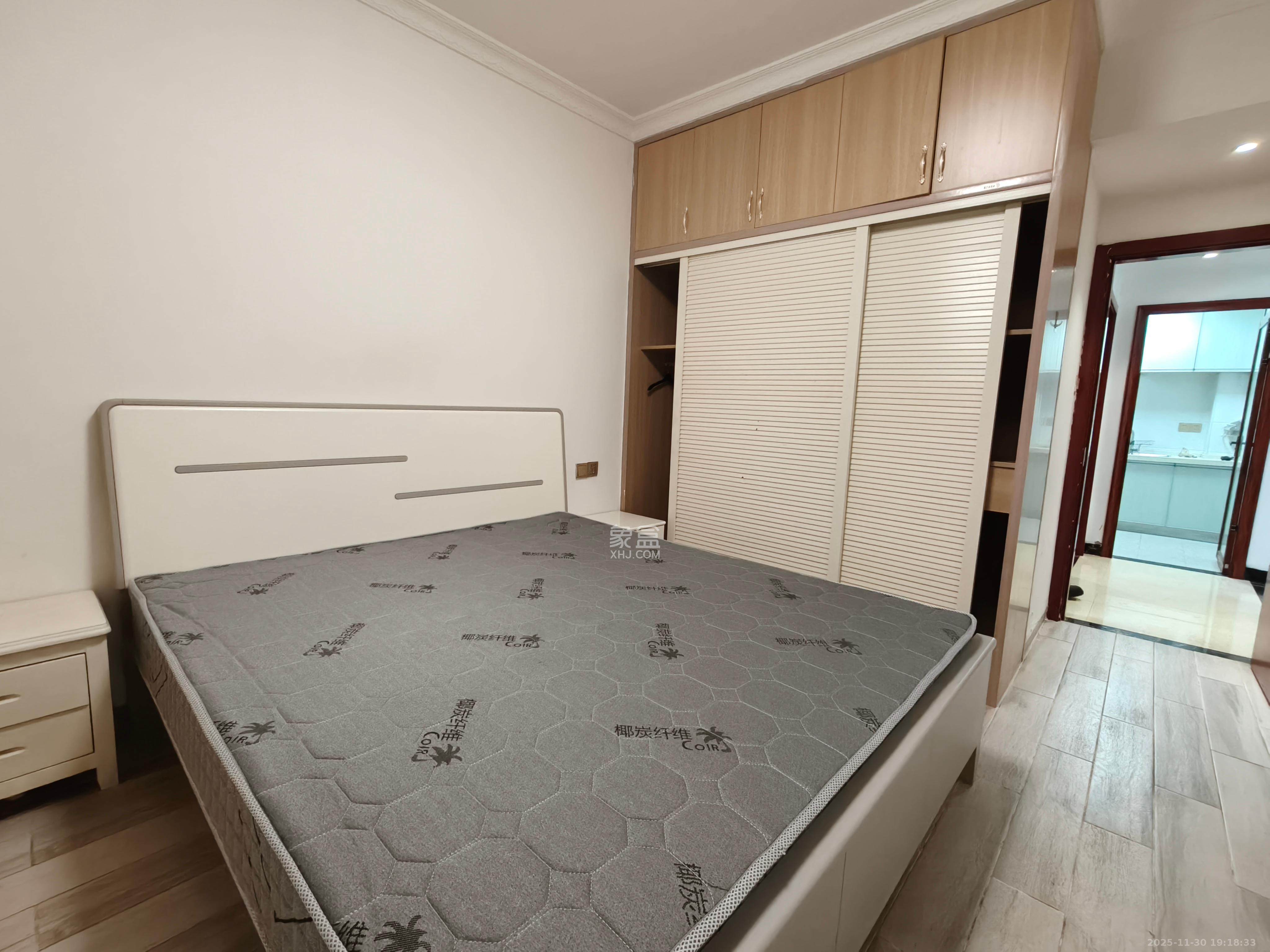 东驿竹园 2室2厅1卫 1900.0元/月 东驿竹园 2室2厅1卫 1900.0元/月室内图