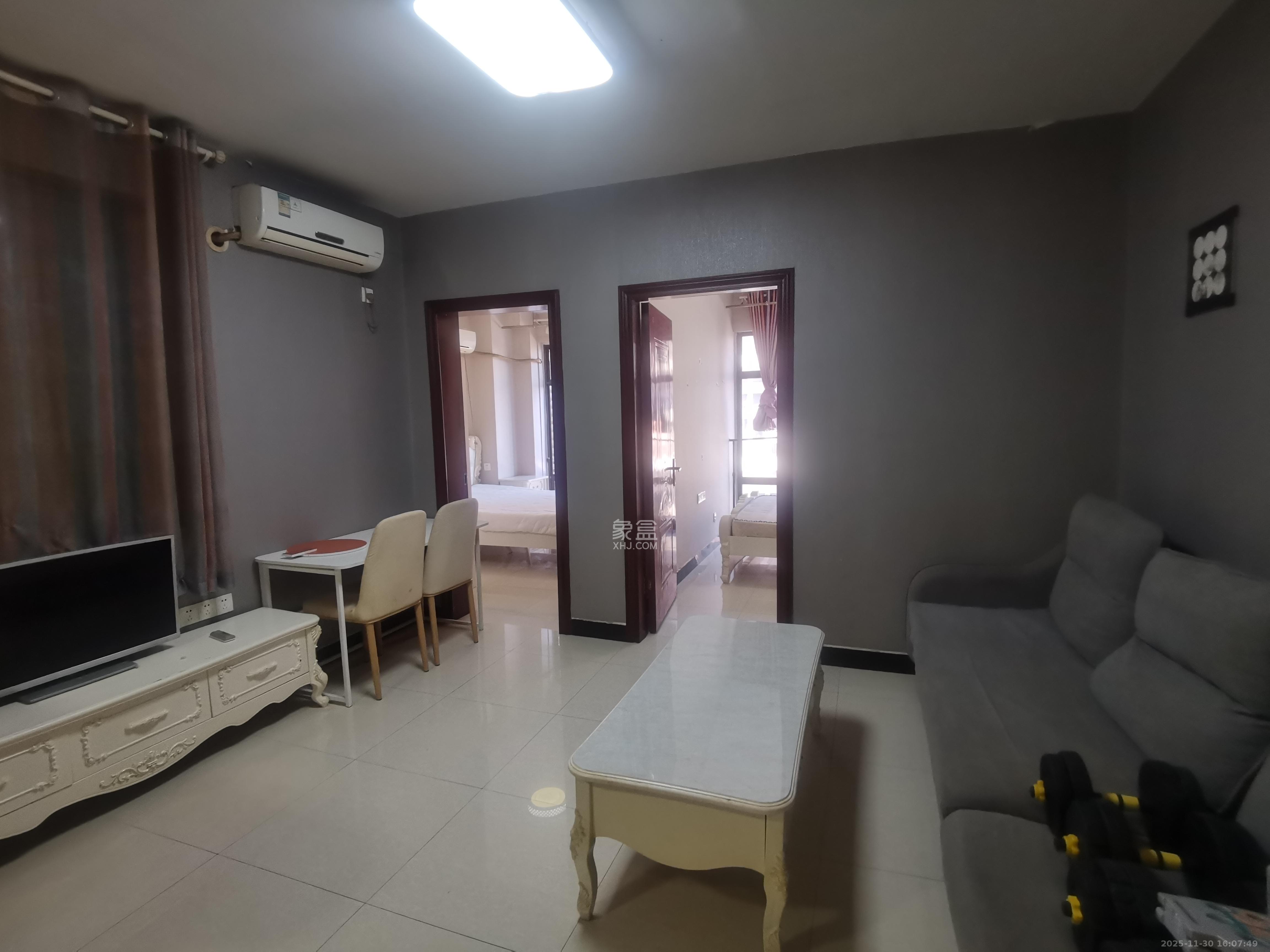 铂宫 1室1厅1卫 2200.0元/月 铂宫 1室1厅1卫 2200.0元/月室内图