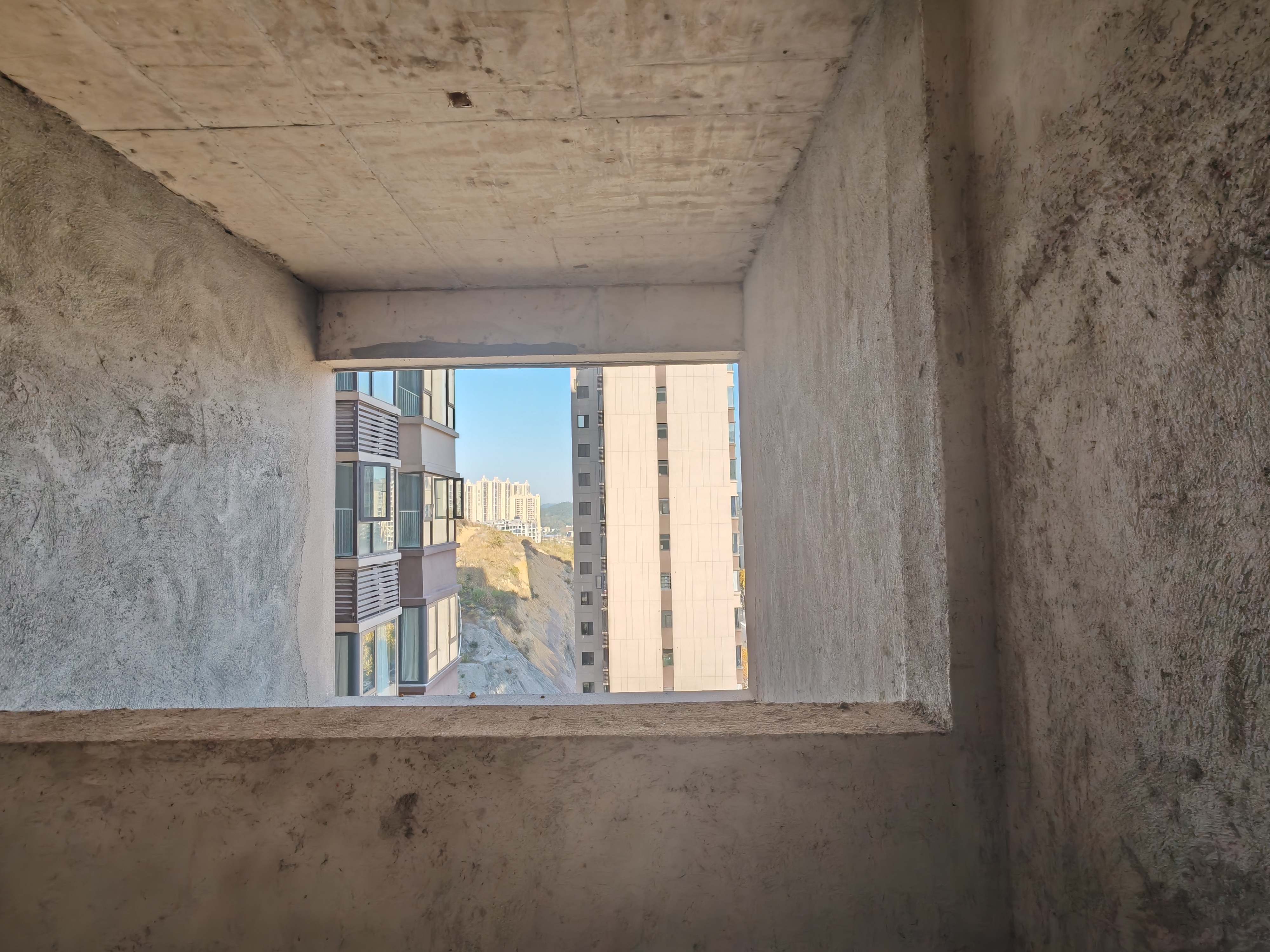 嘉熙紫台 4室2厅2卫 68.8万 嘉熙紫台 4室2厅2卫 68.8万客厅