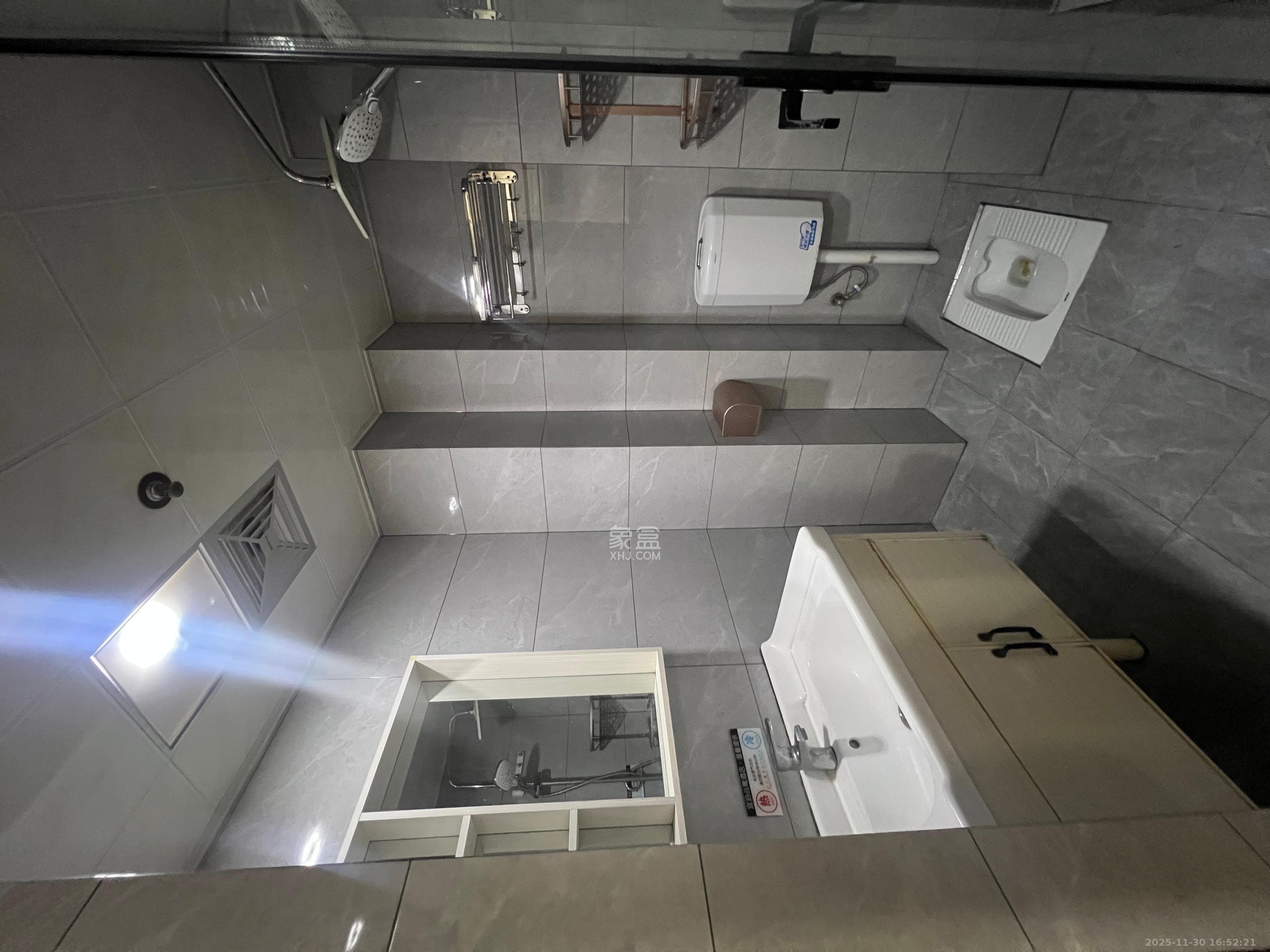 国泰九龙湾  1室1厅1卫    1400.0元/月室内图