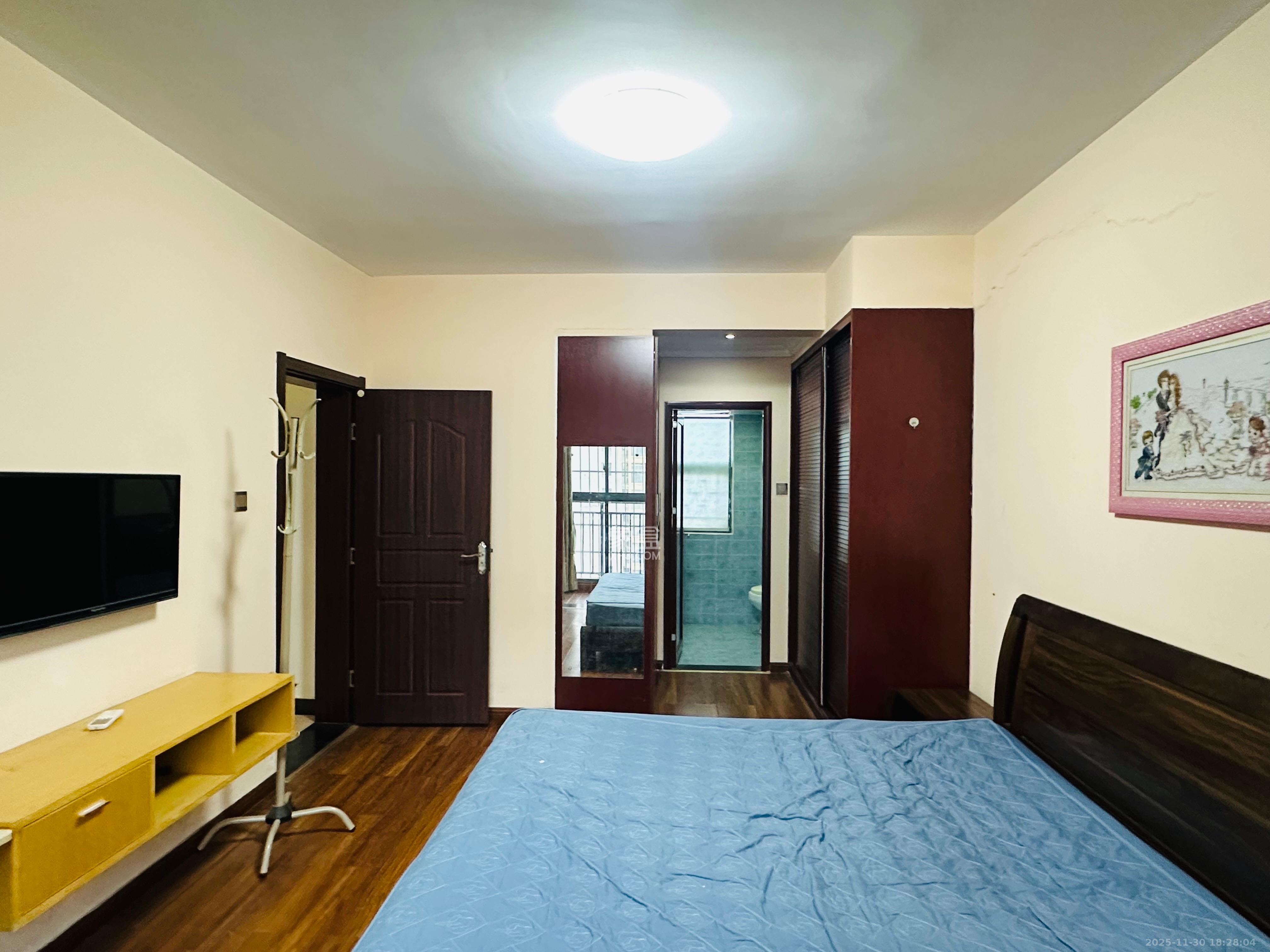 天元涉外桃园  3室1厅1卫    2500.0元/月室内图