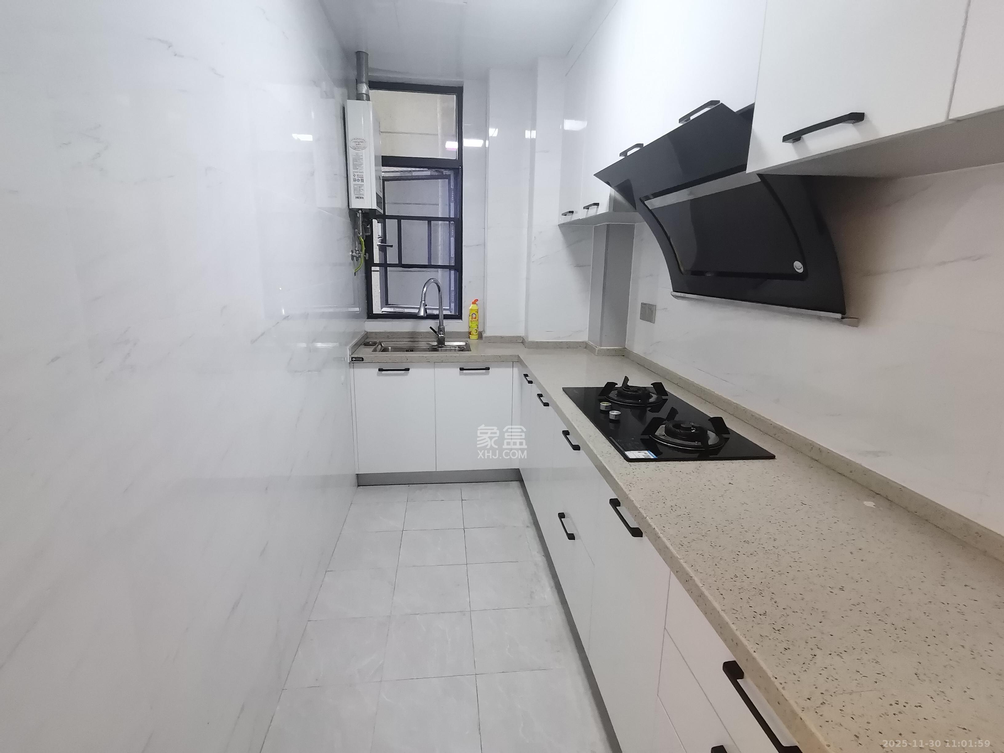 明发阅江悦府 2室2厅1卫 2000.0元/月 明发阅江悦府 2室2厅1卫 2000.0元/月室内图