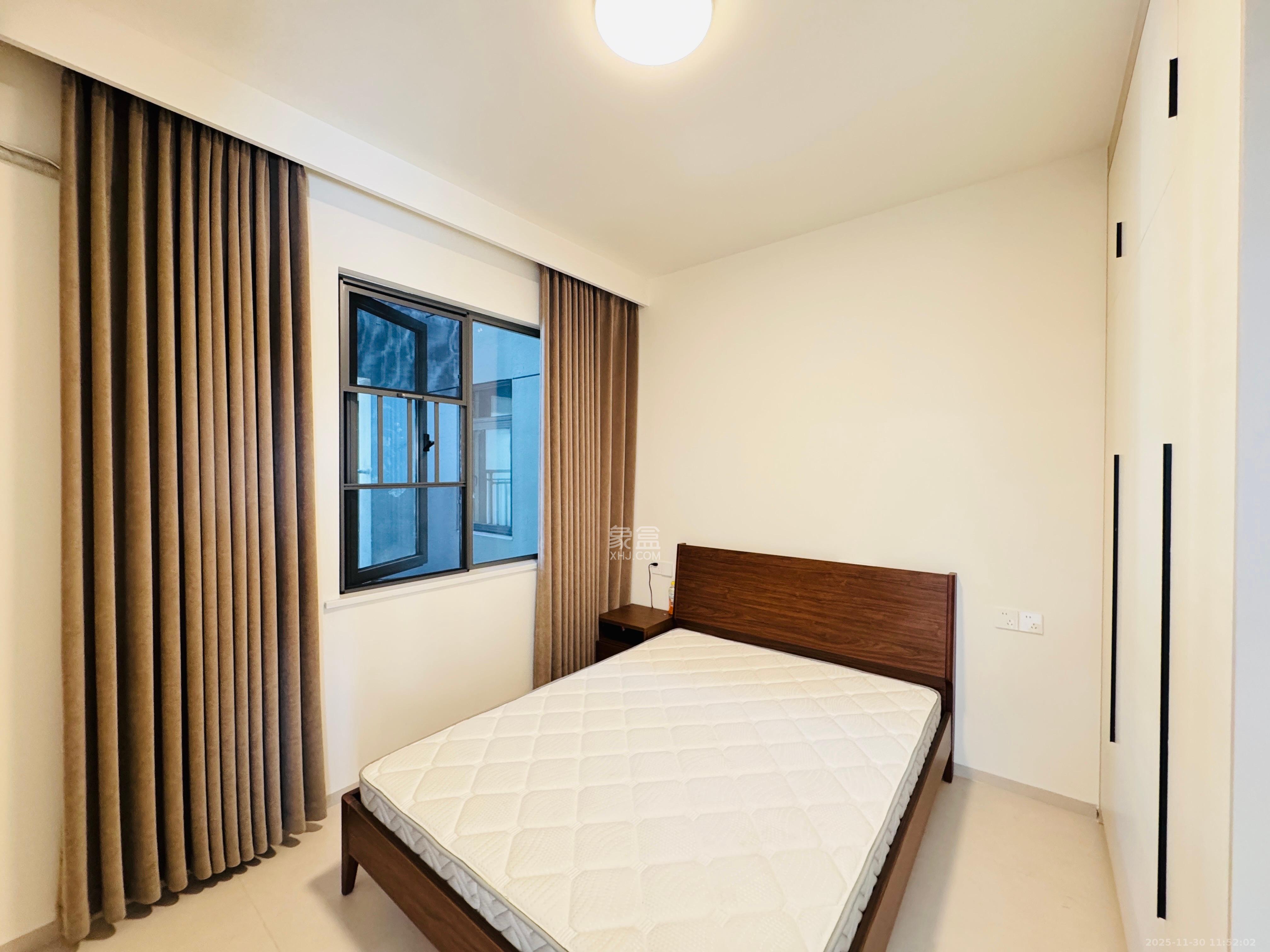 湖湘时代名邸公园壹号 2室2厅1卫 2400.0元/月 湖湘时代名邸公园壹号 2室2厅1卫 2400.0元/月室内图