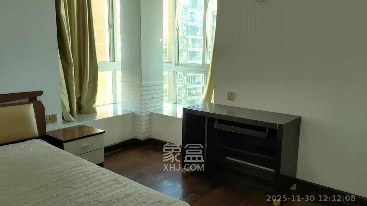 创远景园 1室2厅1卫 4200.0元/月 创远景园 1室2厅1卫 4200.0元/月室内图