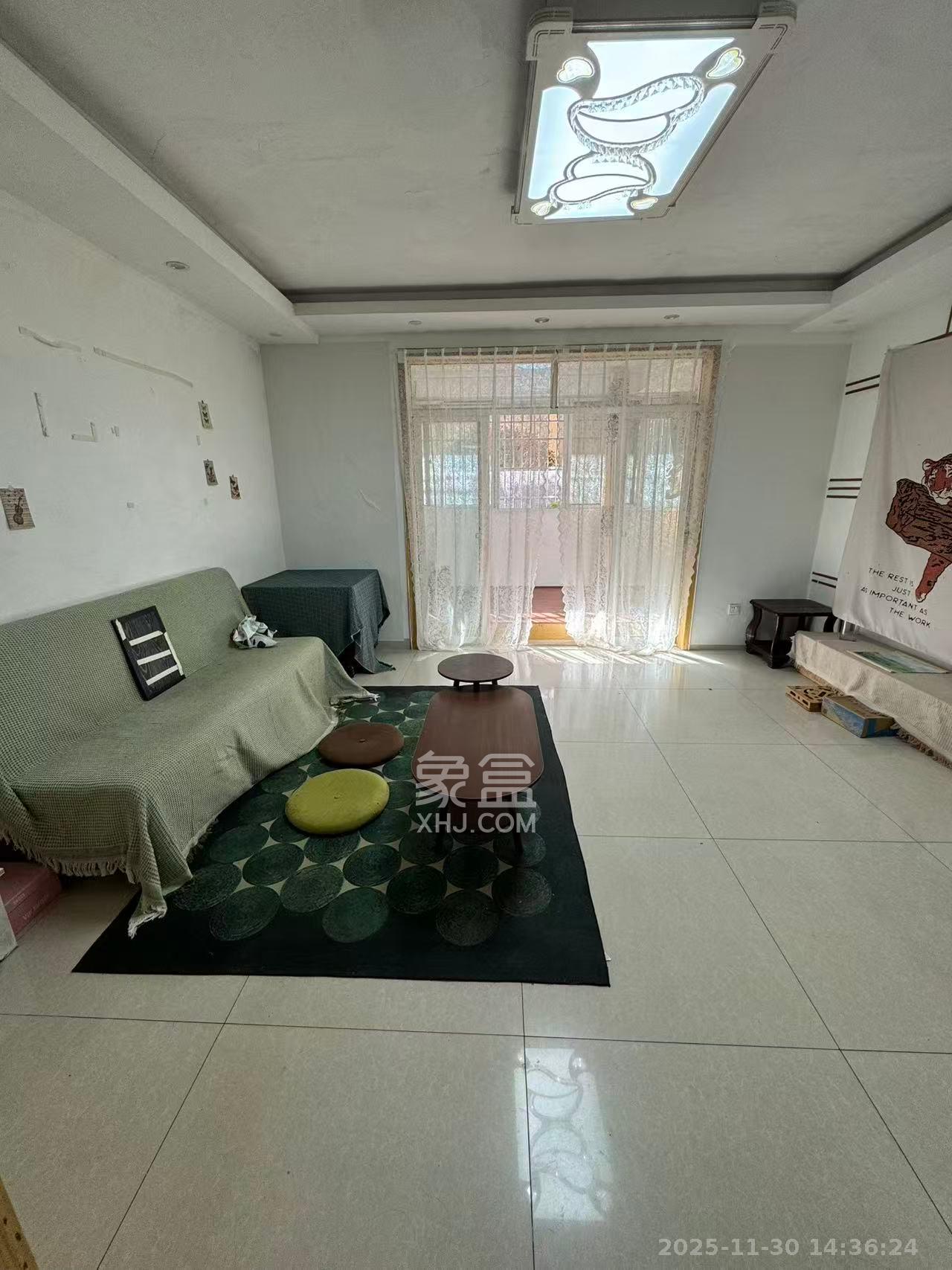 润芳园  2室1厅1卫    1300.0元/月